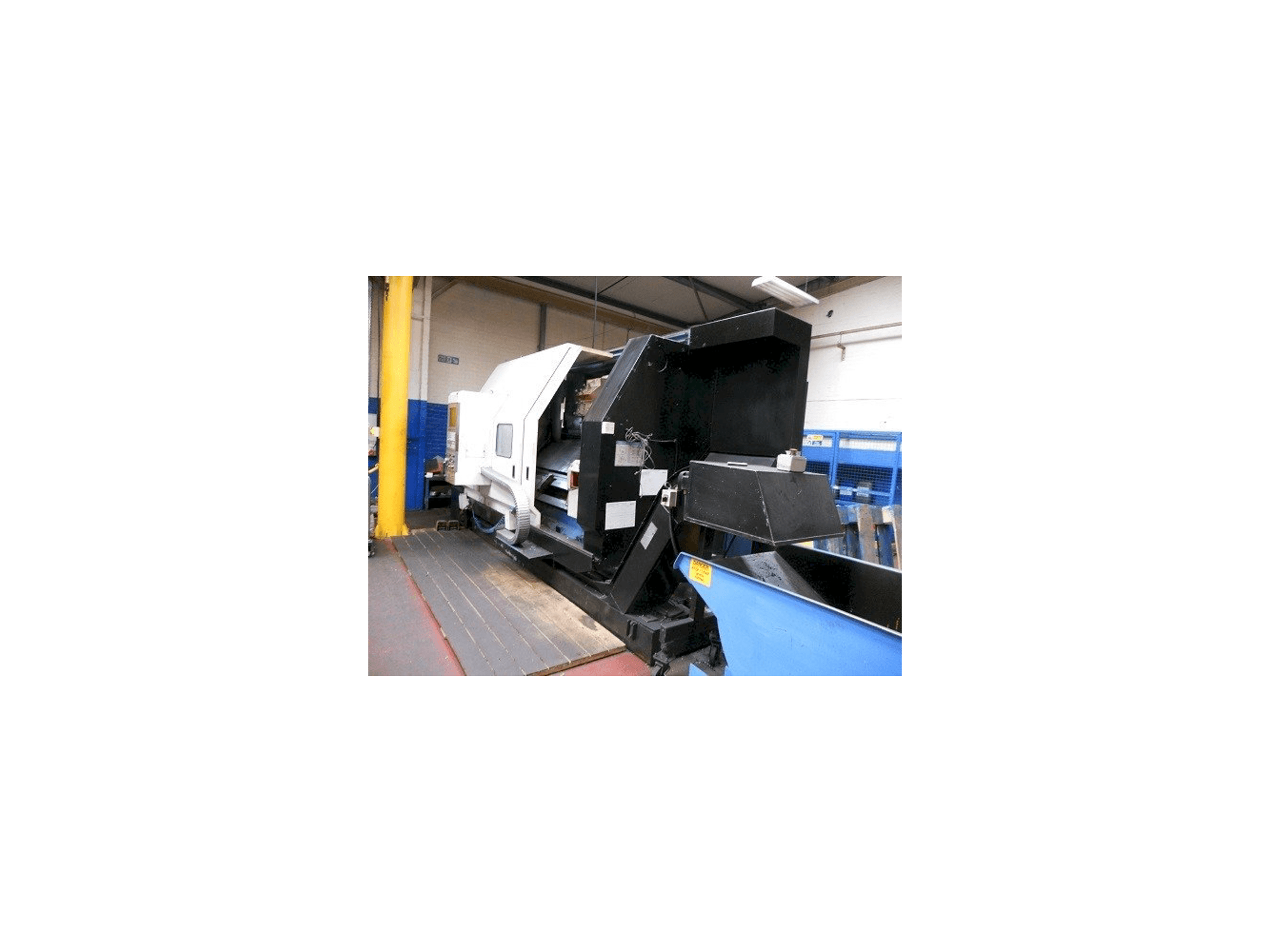 Mazak Slant Turn 50N-2000U Mašinos vaizdas iš priekio