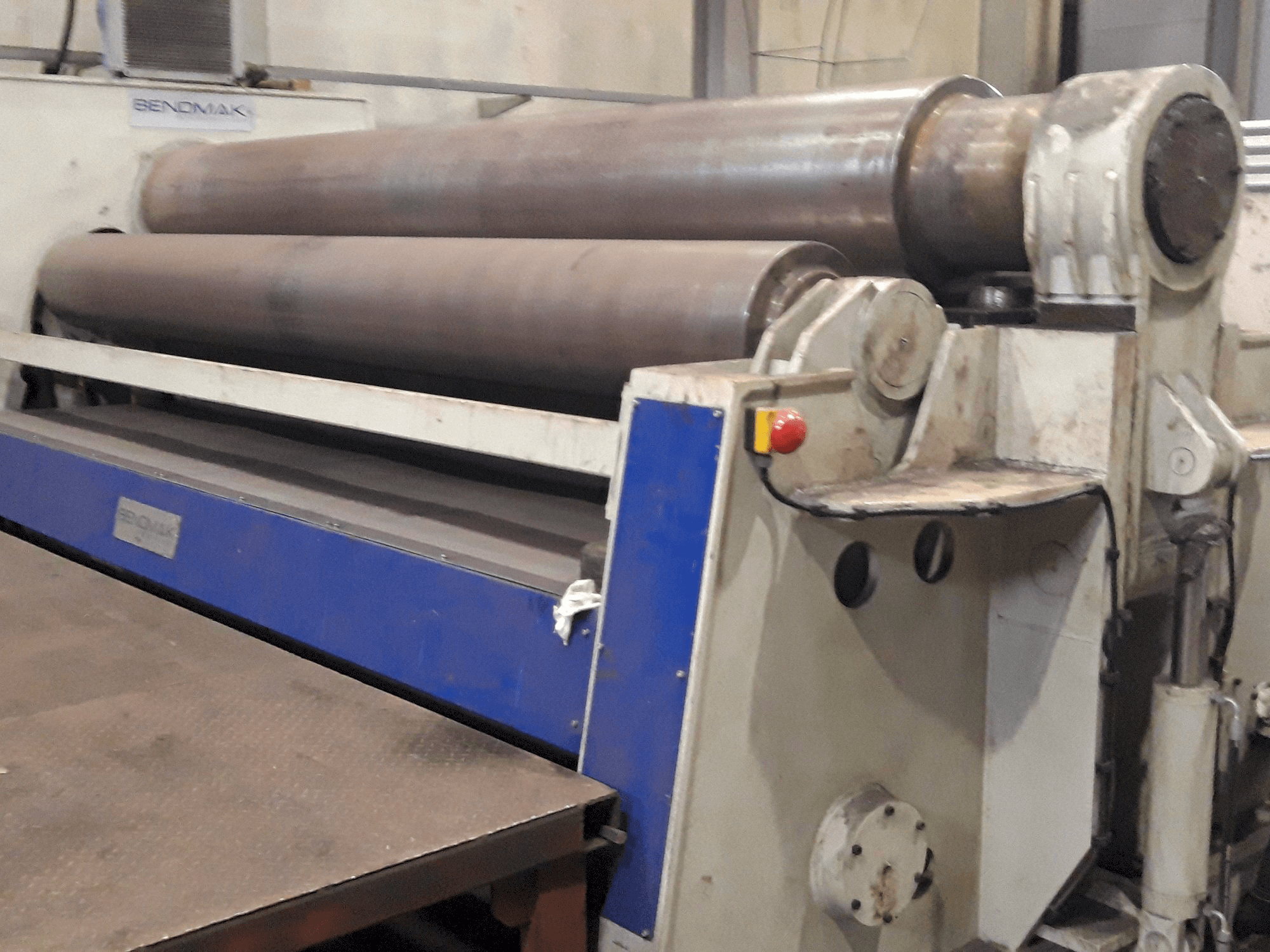 BENDMAK CY4R-HHS 450-35/33-4 Mašinos vaizdas iš priekio