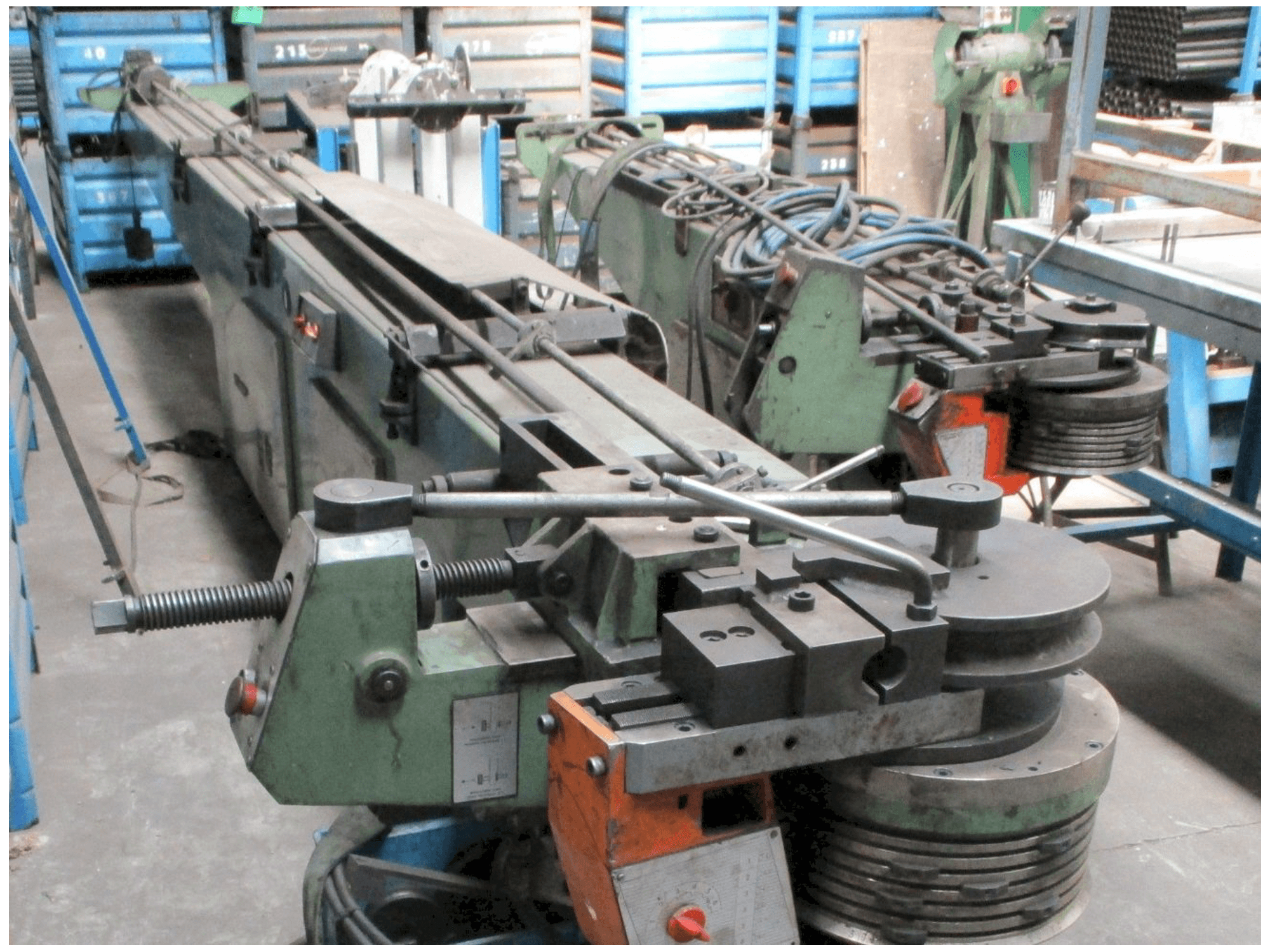 Tejero 55AHC Mašinos vaizdas iš priekio