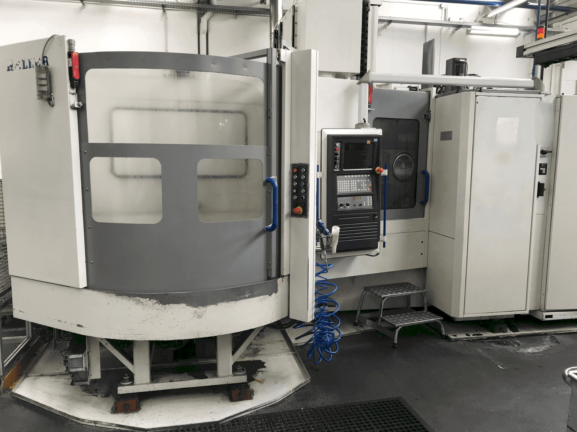 HELLER MC 16 Mašinos vaizdas iš priekio