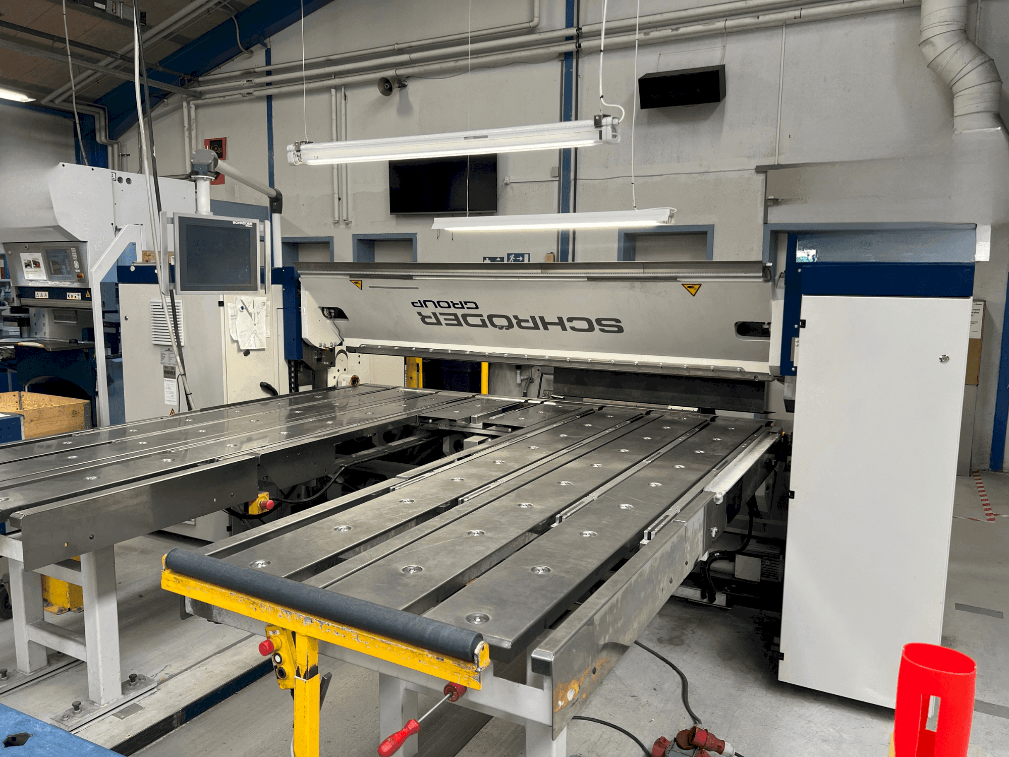 SCHRODER-FASTI PowerBend Professional 2500/4,0 UD Mašinos vaizdas iš priekio