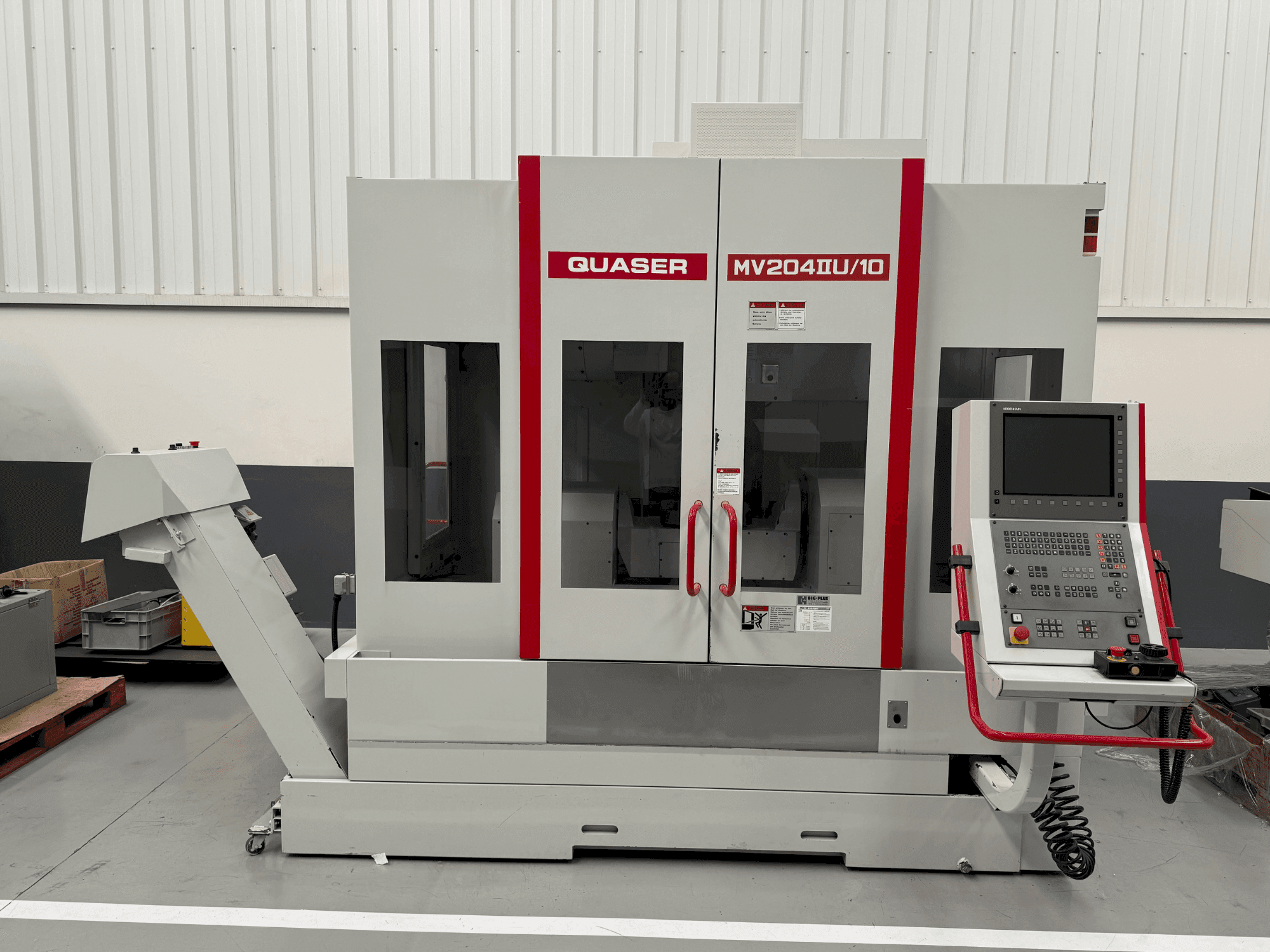 Quaser MV 204 IIU/10 Mašinos vaizdas iš priekio