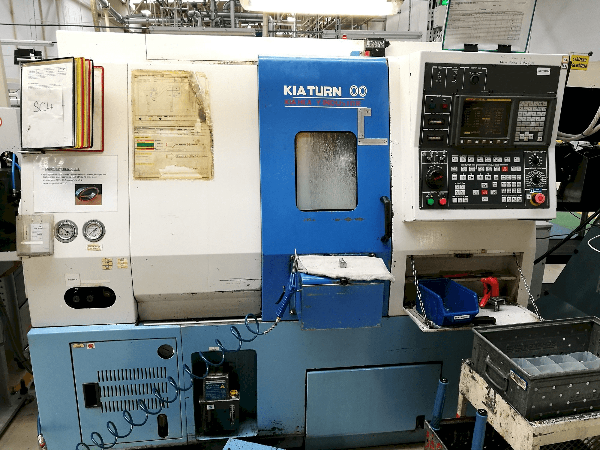 Kia Super Kia Turn 200 Mašinos vaizdas iš priekio