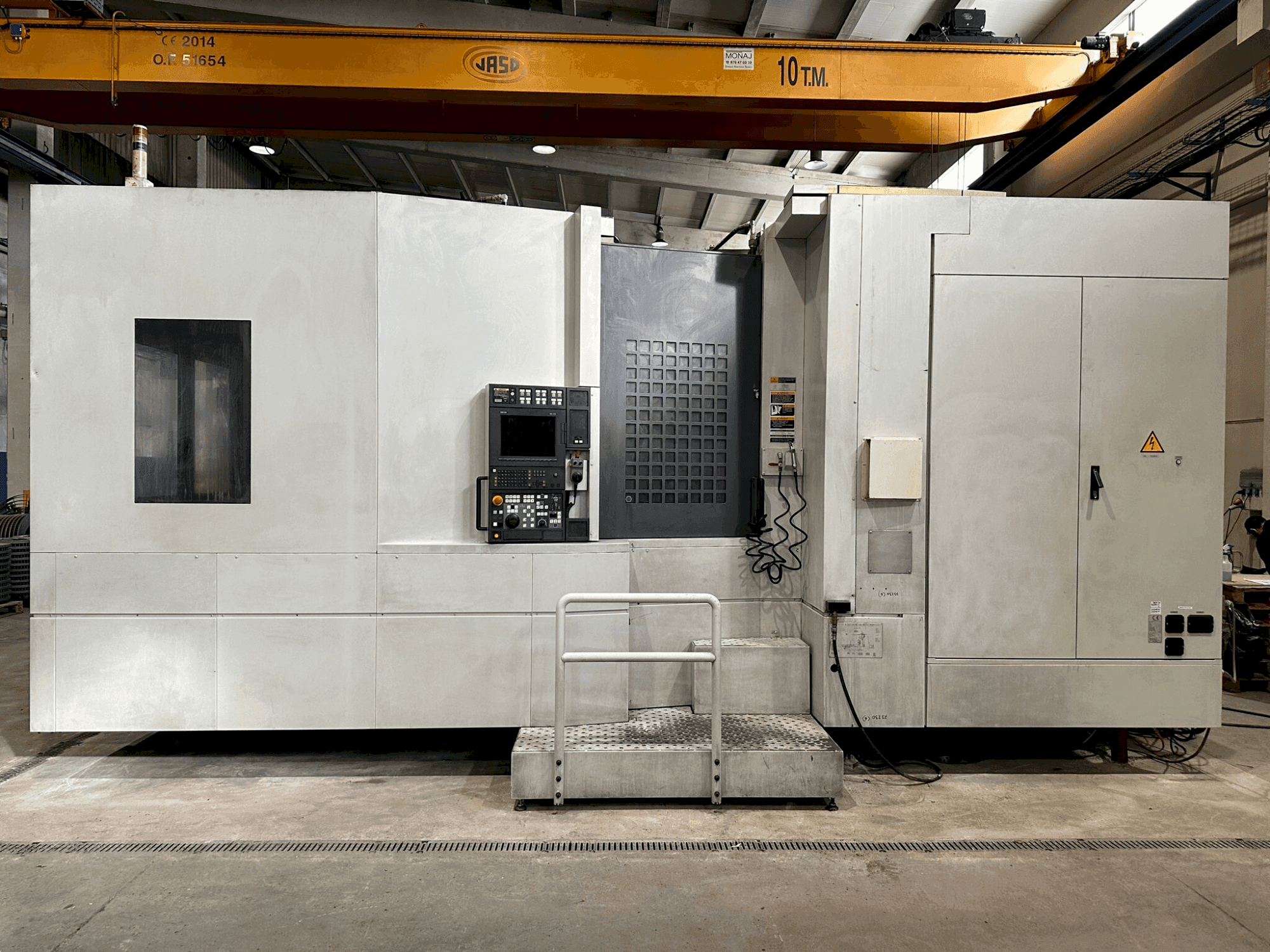 MORI SEIKI NH8000DCG Mašinos vaizdas iš priekio