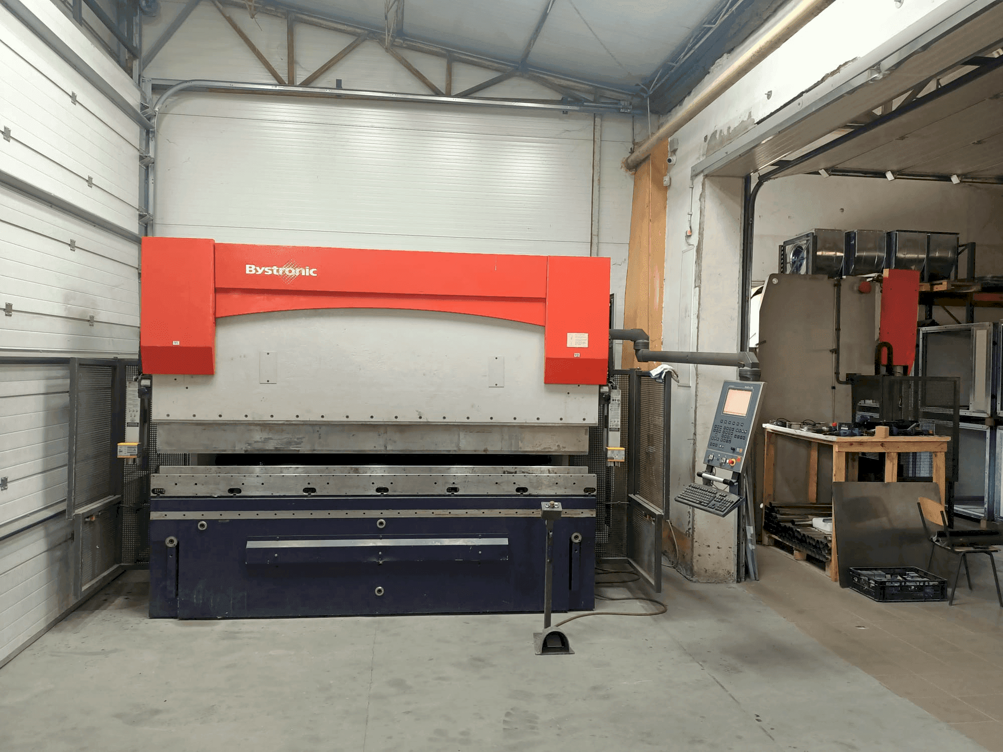 Bystronic PR100x3100 Mašinos vaizdas iš priekio
