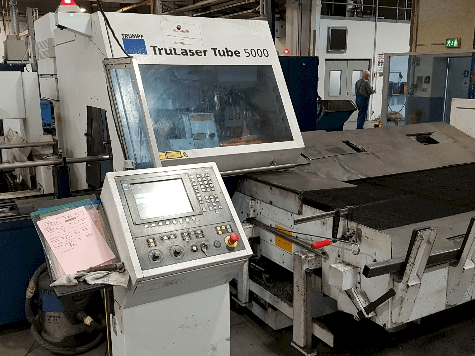 Trumpf TruLaser Tube 5000 Mašinos vaizdas iš priekio