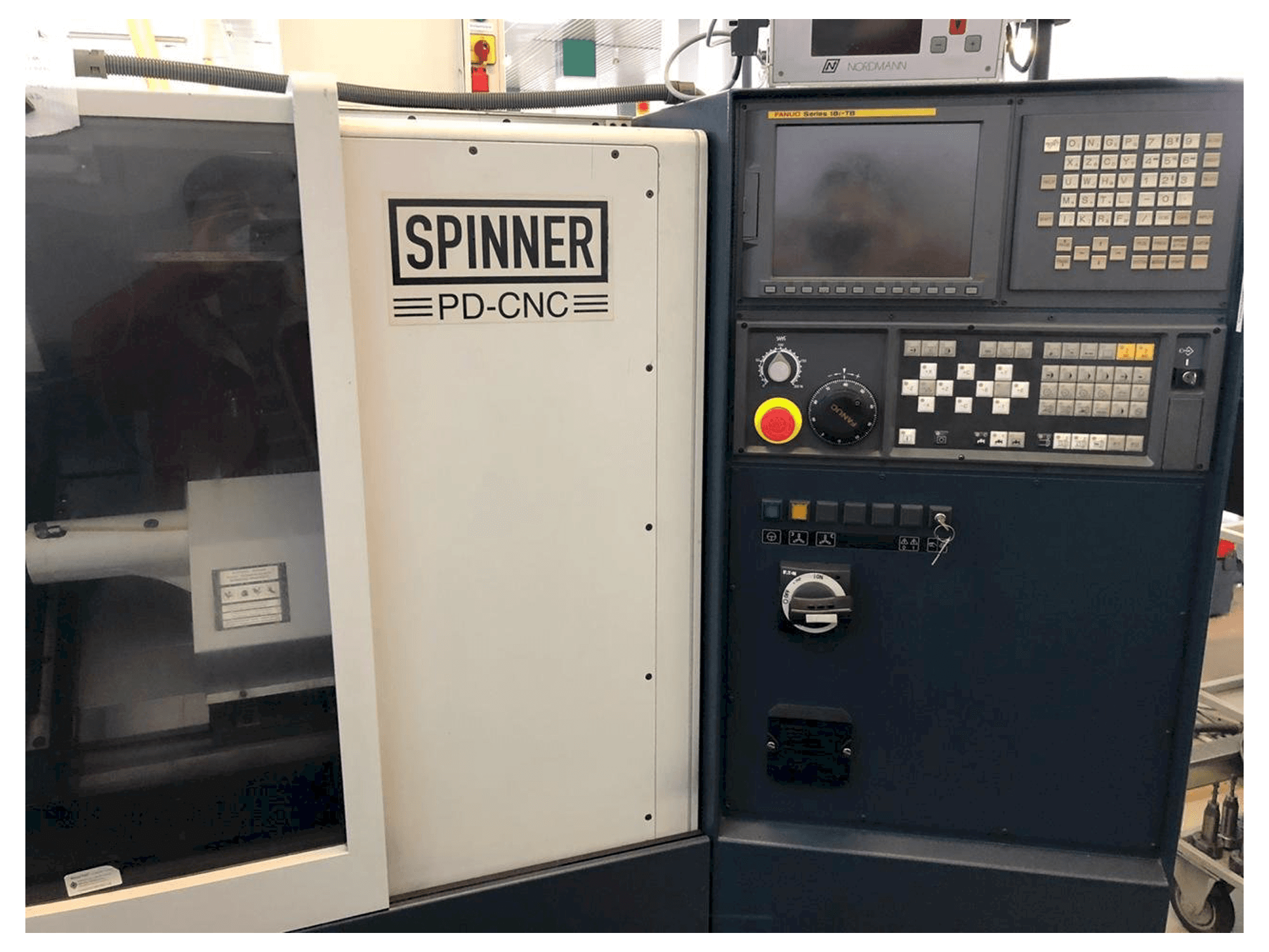 SPINNER PD Mašinos vaizdas iš priekio