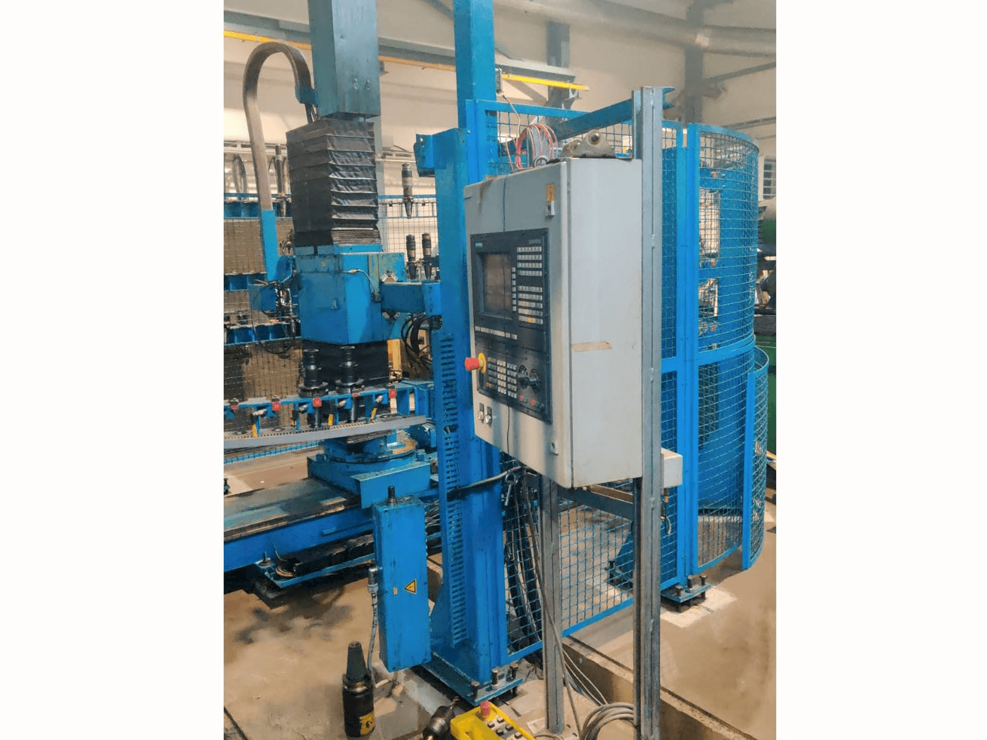 PEGARD Precivit 2S PCV 1000 Mašinos vaizdas iš priekio