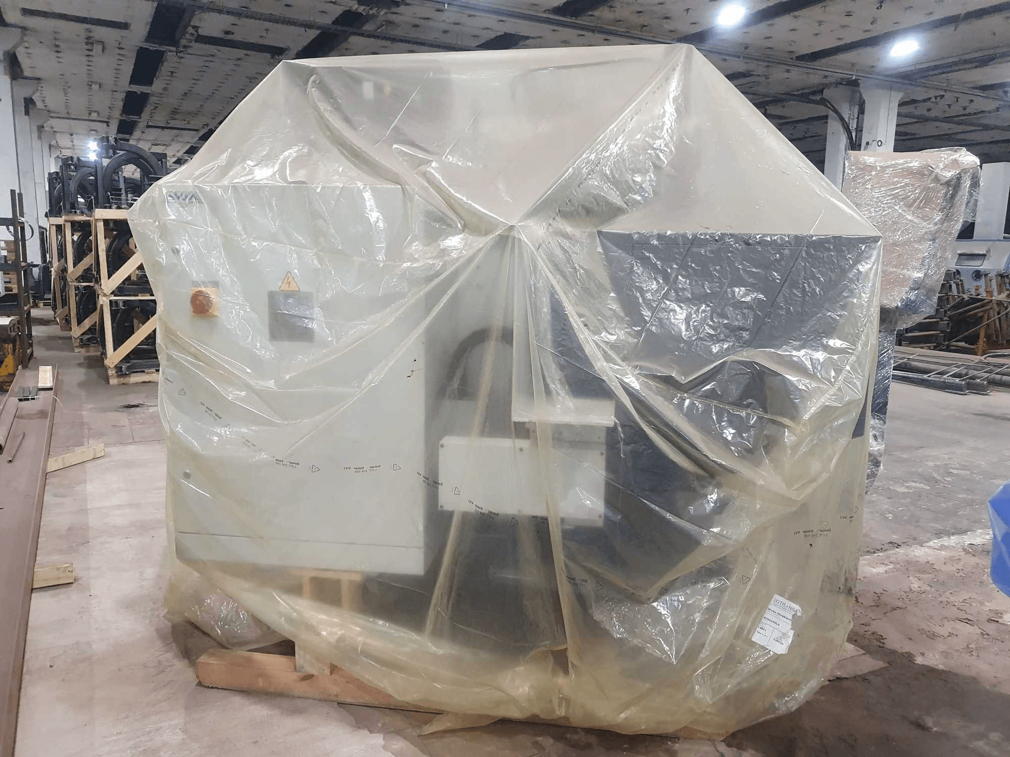 Avia FOP FNE 50P Mašinos vaizdas iš priekio