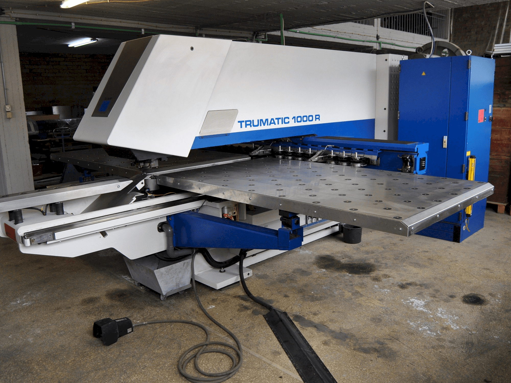 Trumpf Trumatic 1000 R Mašinos vaizdas iš priekio