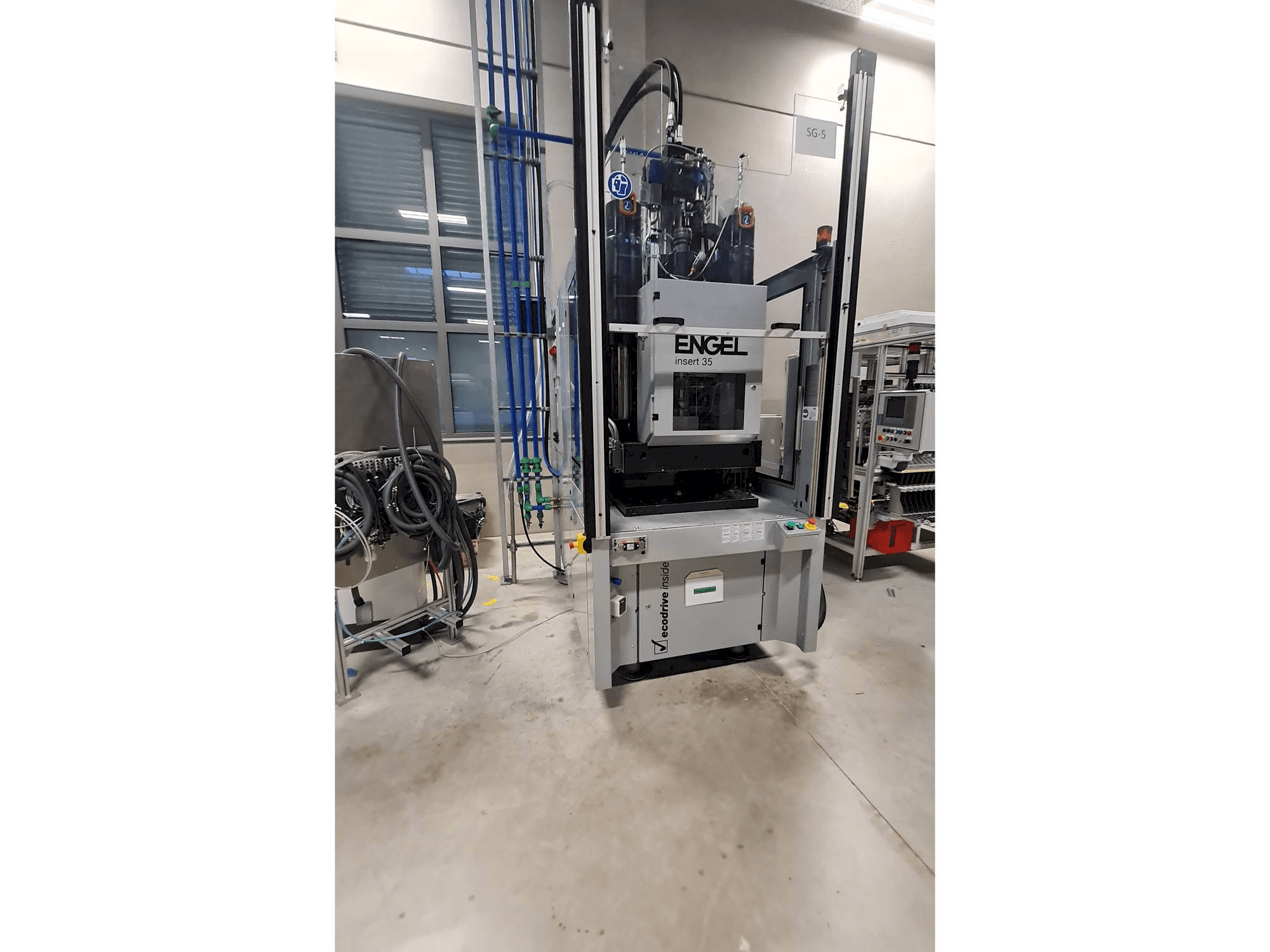 Engel insert 60V-35 single XS ecodrive Mašinos vaizdas iš priekio