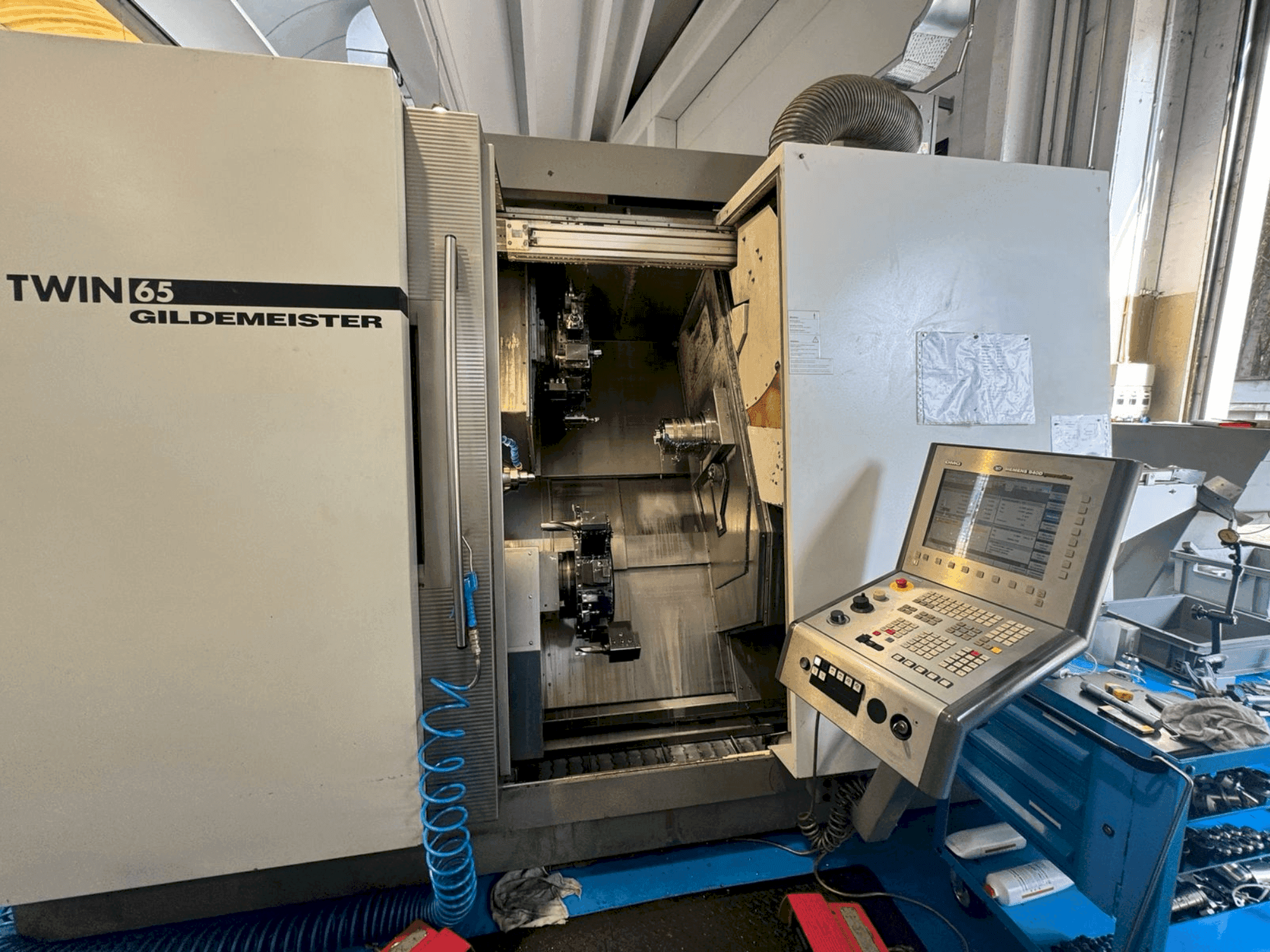 Gildemeister Twin 65 Mašinos vaizdas iš priekio