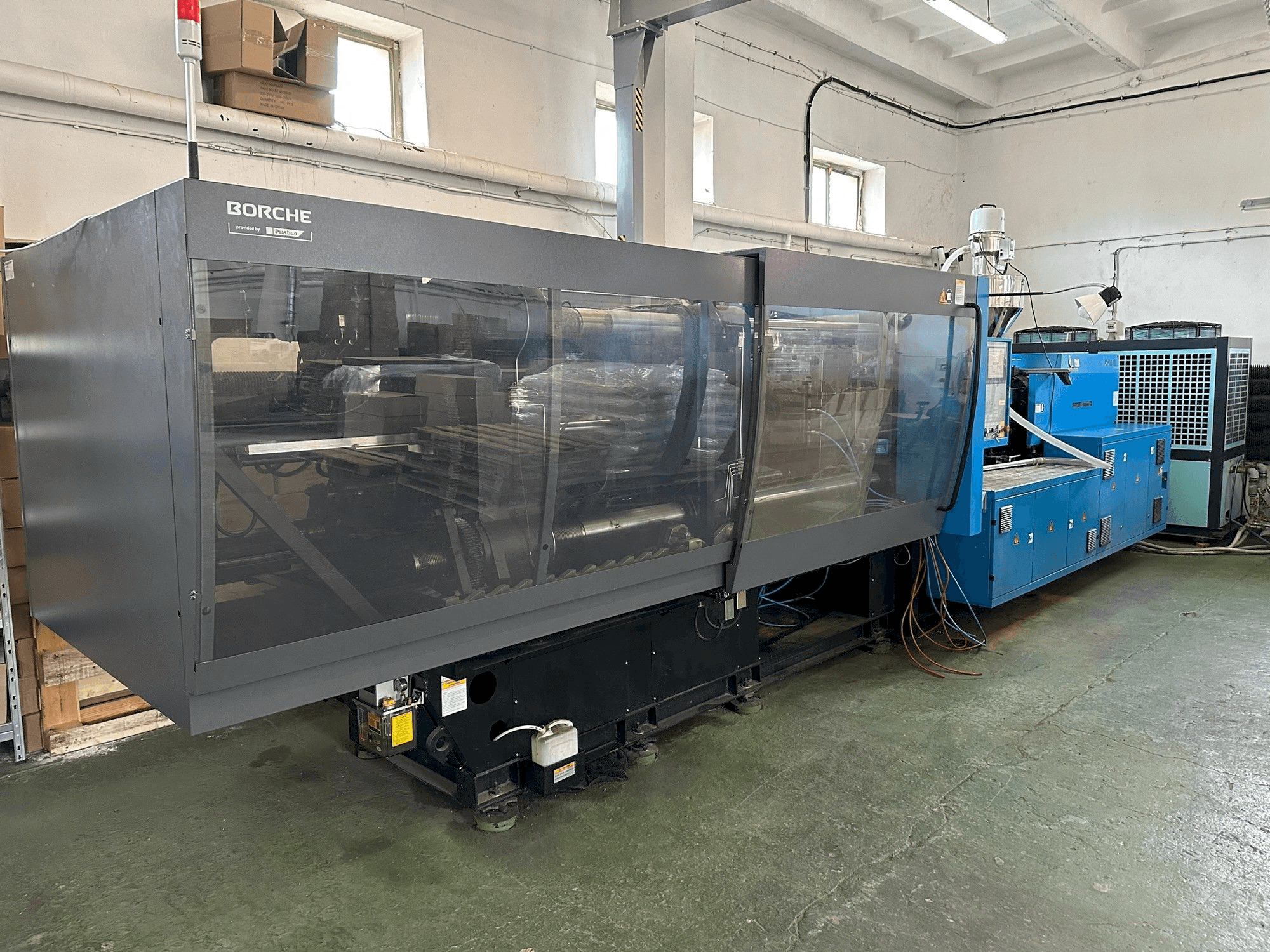 BORCHÊ BS400 Economic Mašinos vaizdas iš priekio