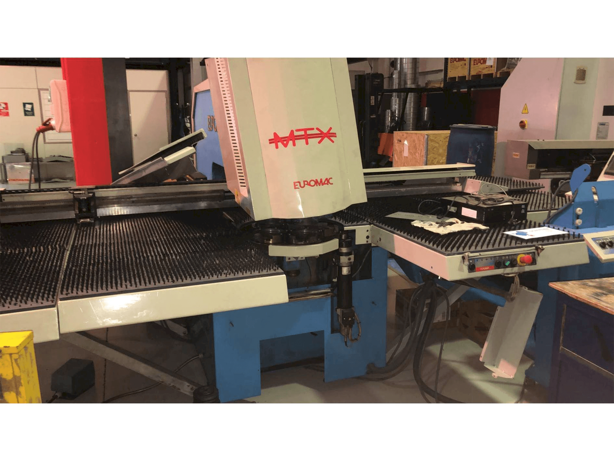 Euromac MTX 1250/30 - 2000 Mašinos vaizdas iš priekio