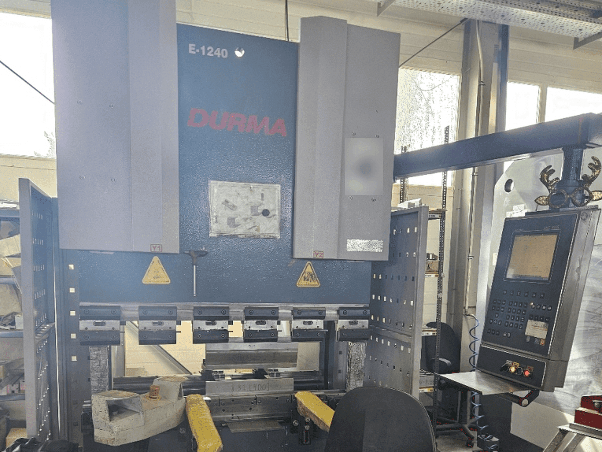 Durma E 1240 Mašinos vaizdas iš priekio