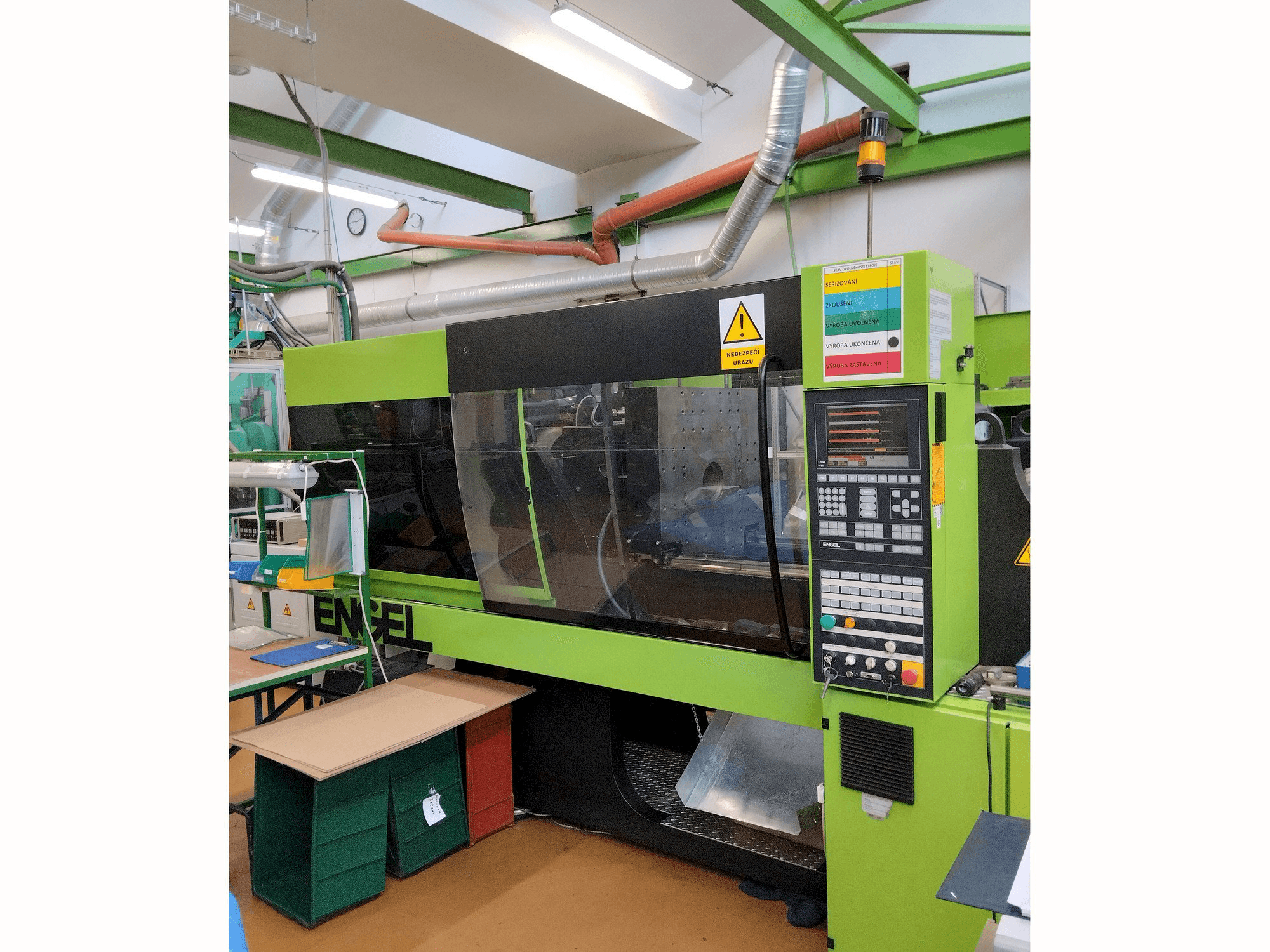 Engel Victory 750/150 Tech Mašinos vaizdas iš priekio