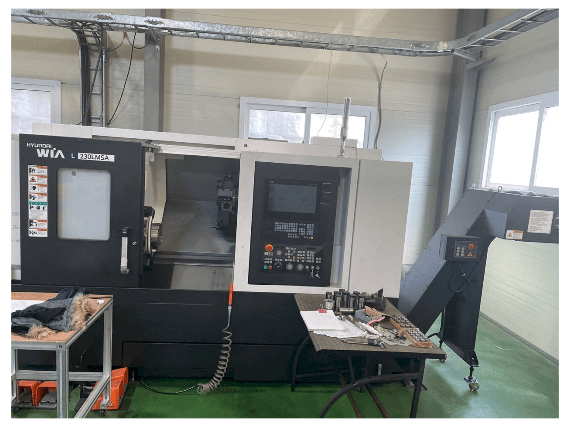 Hyundai Wia L 230LMSA Mašinos vaizdas iš priekio