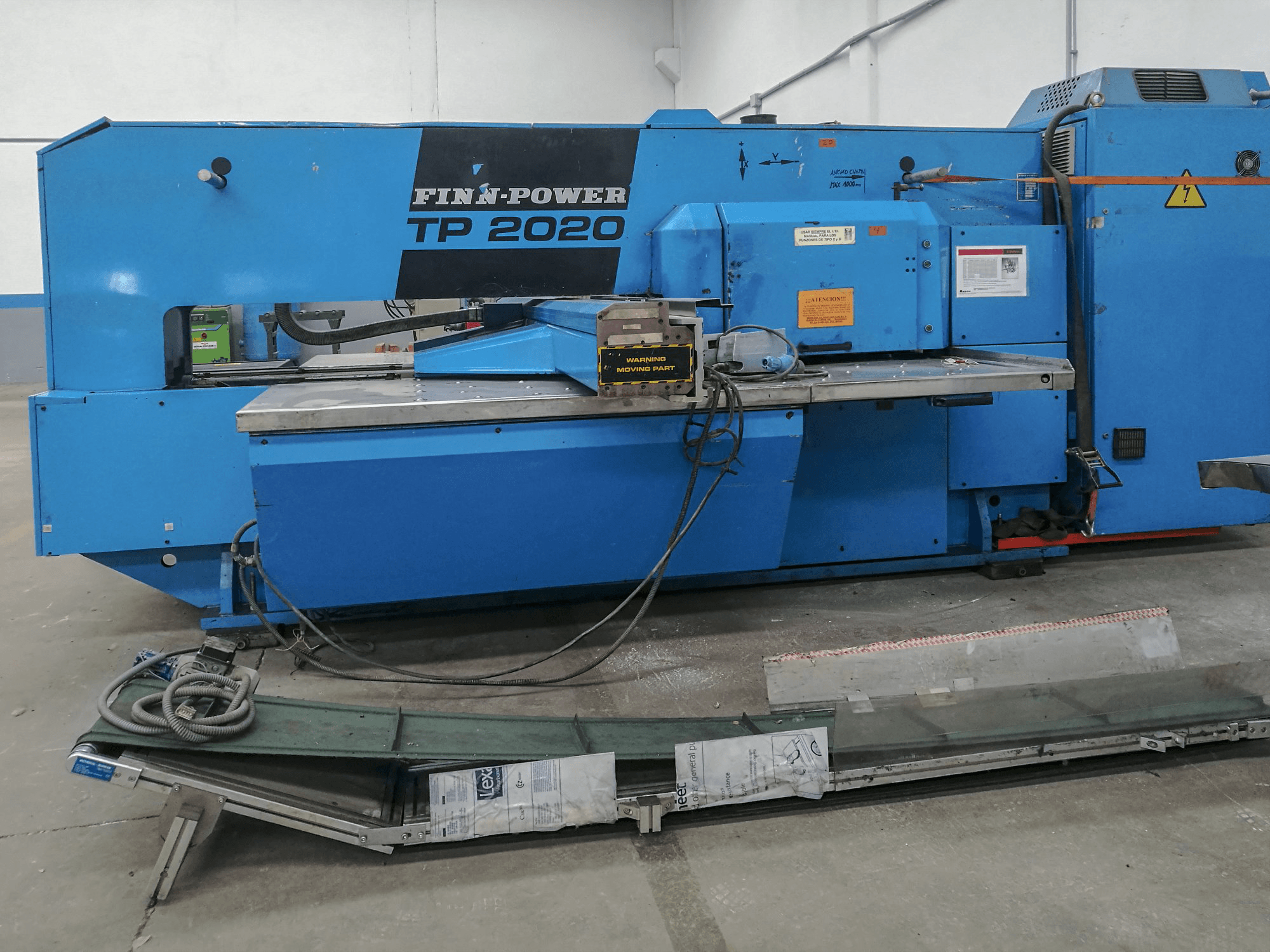 Finn-Power TP 2020 Mašinos vaizdas iš priekio