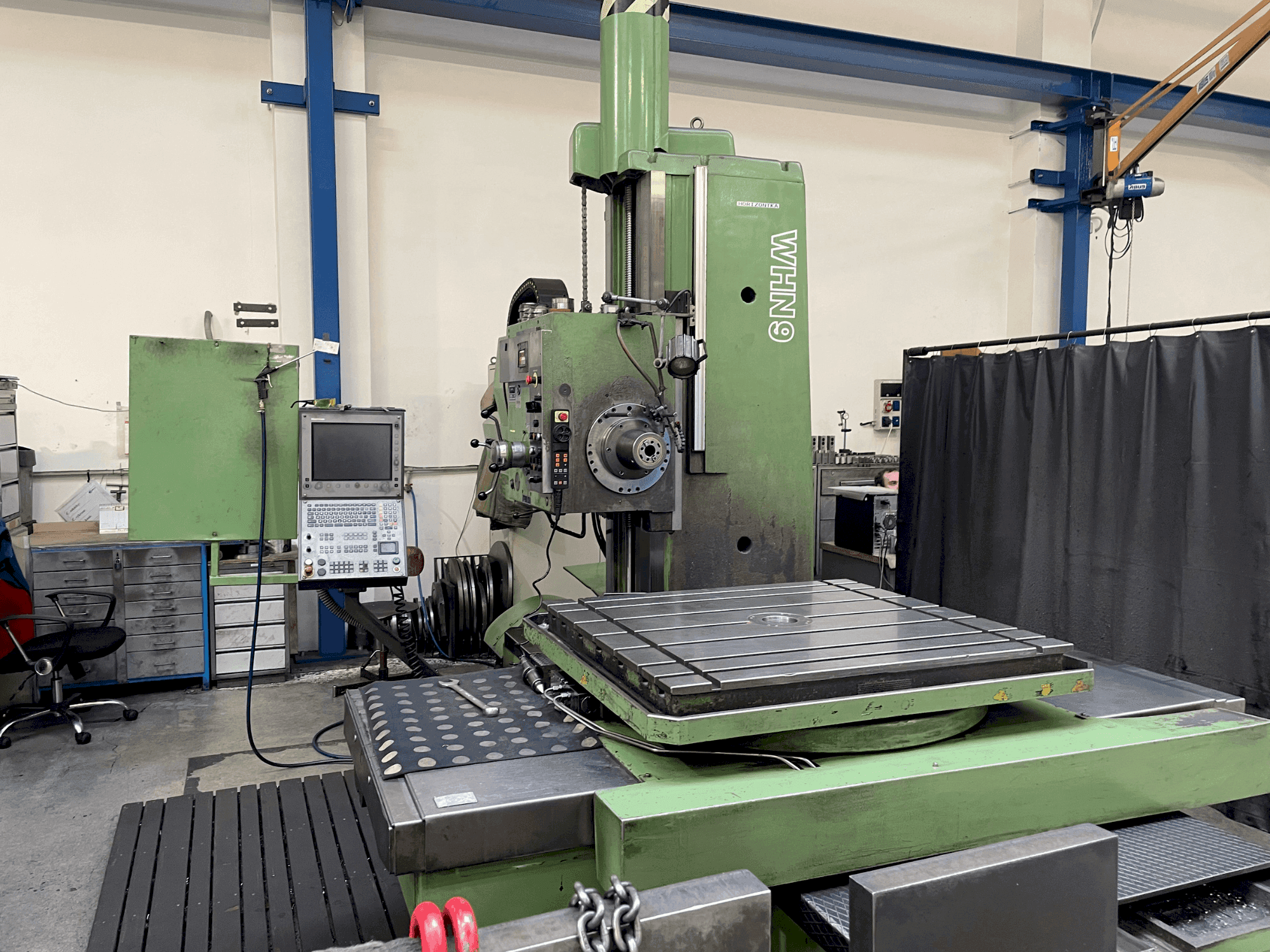 TOS WHN 9B NC Mašinos vaizdas iš priekio