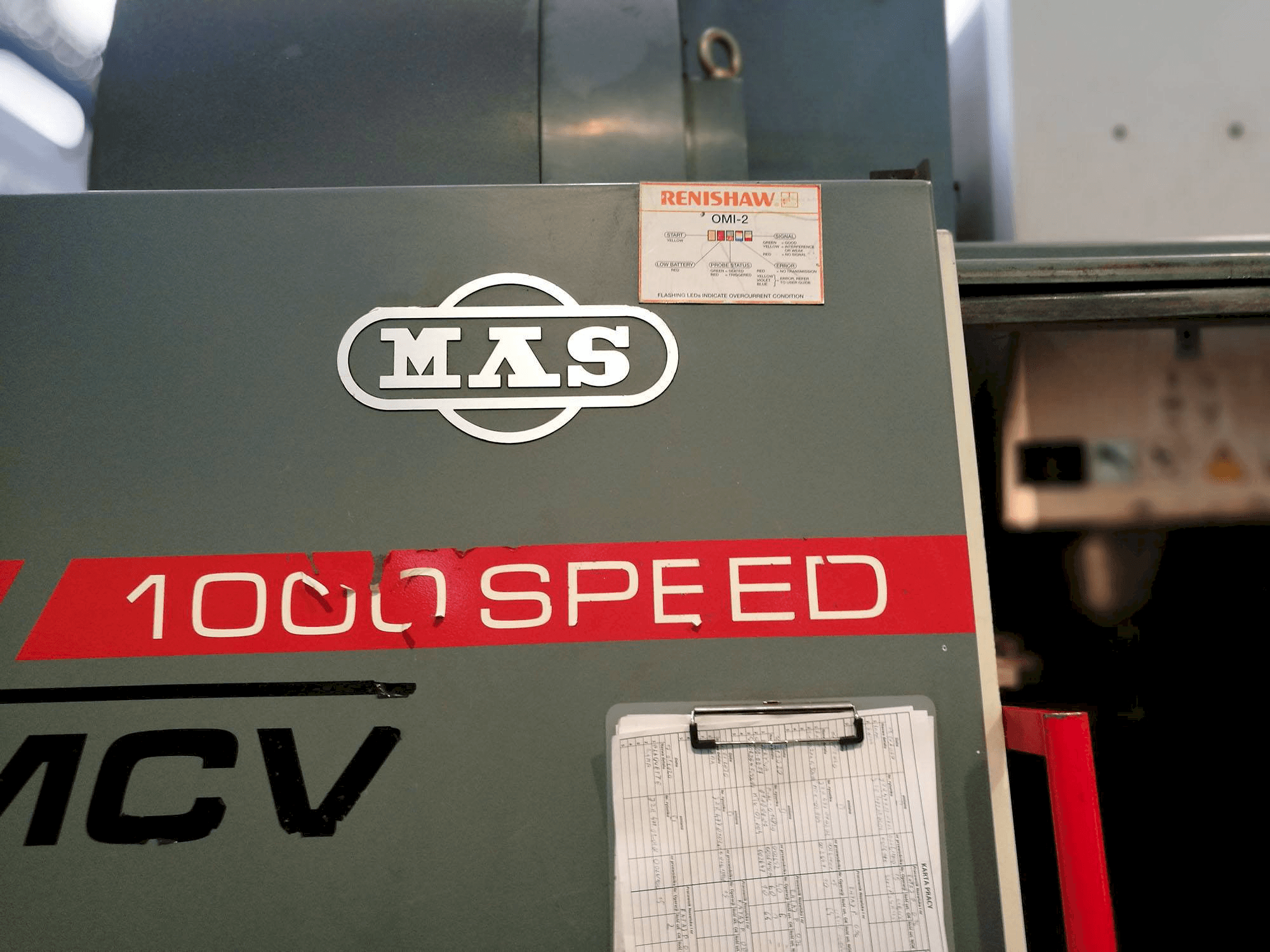 KOVOSVIT MAS MCV 1000 SPEED Mašinos vaizdas iš priekio
