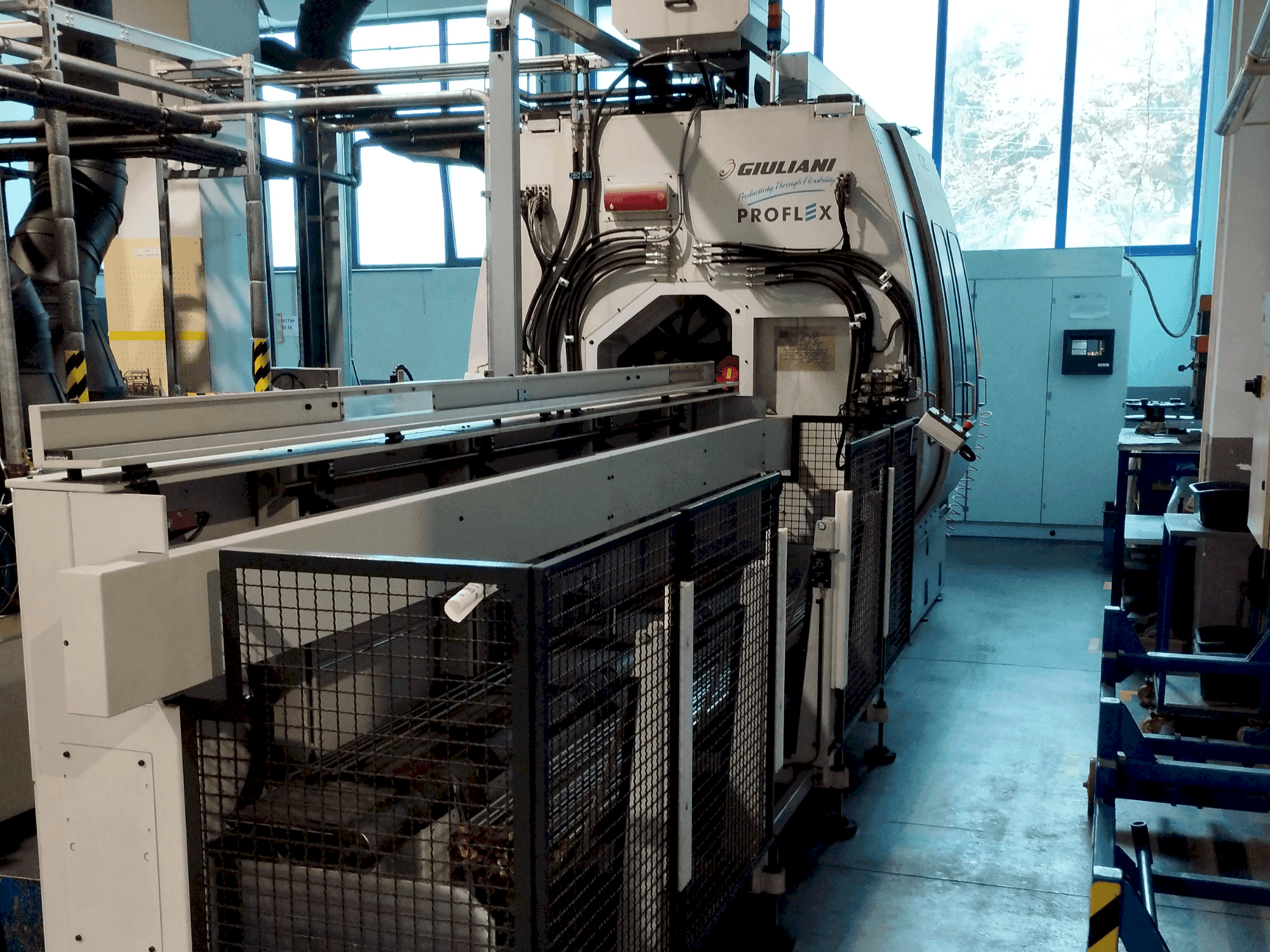 GINDUMAC Proflex 5/7 Mašinos vaizdas iš priekio