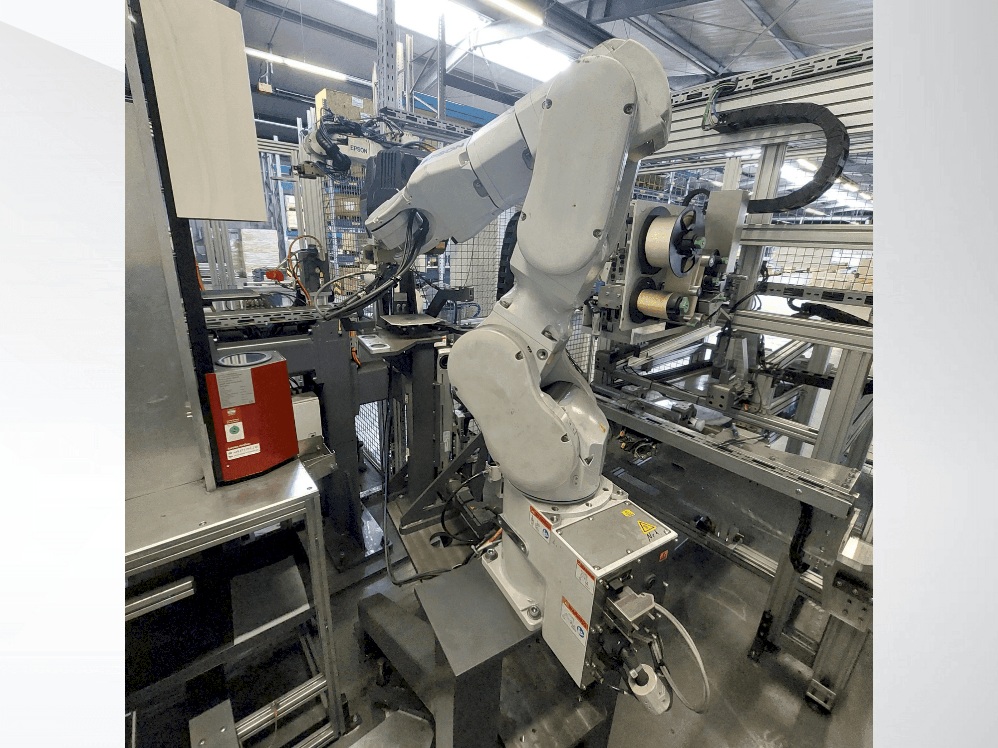 EPSON C8A-901 S Mašinos vaizdas iš priekio