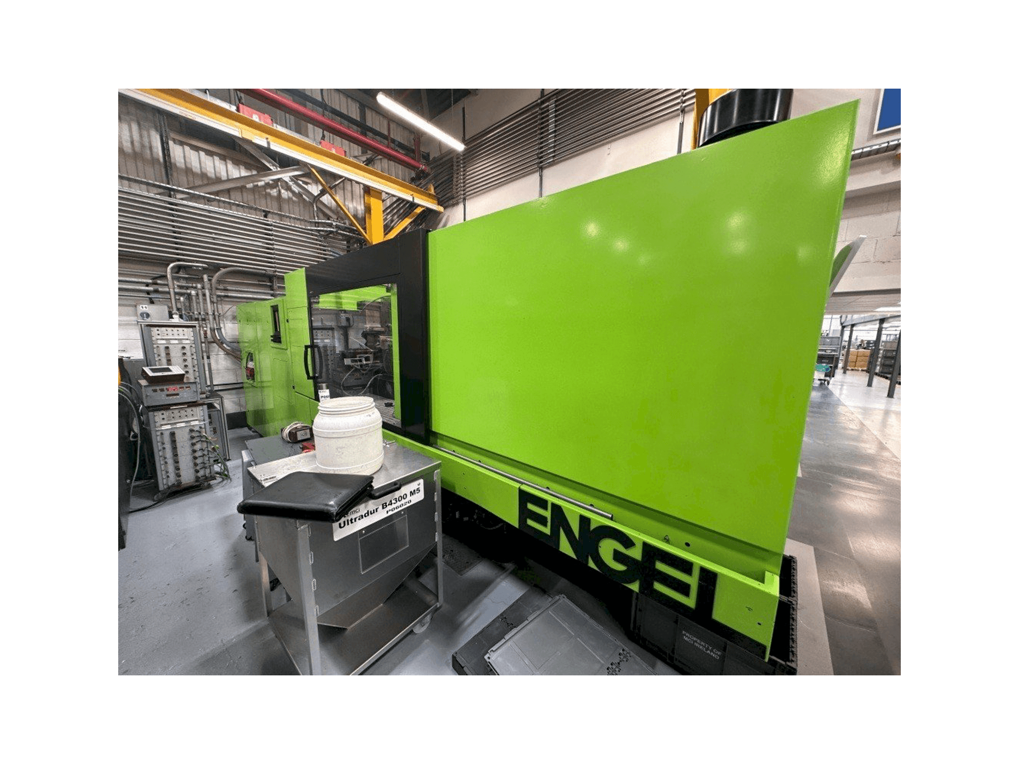 Engel Victory 650/180 Tech Mašinos vaizdas iš priekio