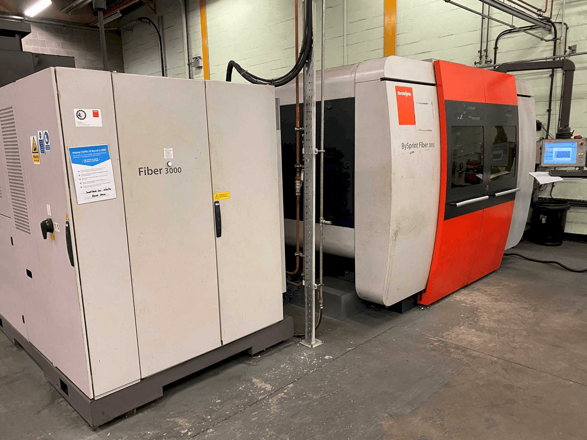 Bystronic BySprint 3015 Fiber Mašinos vaizdas iš priekio