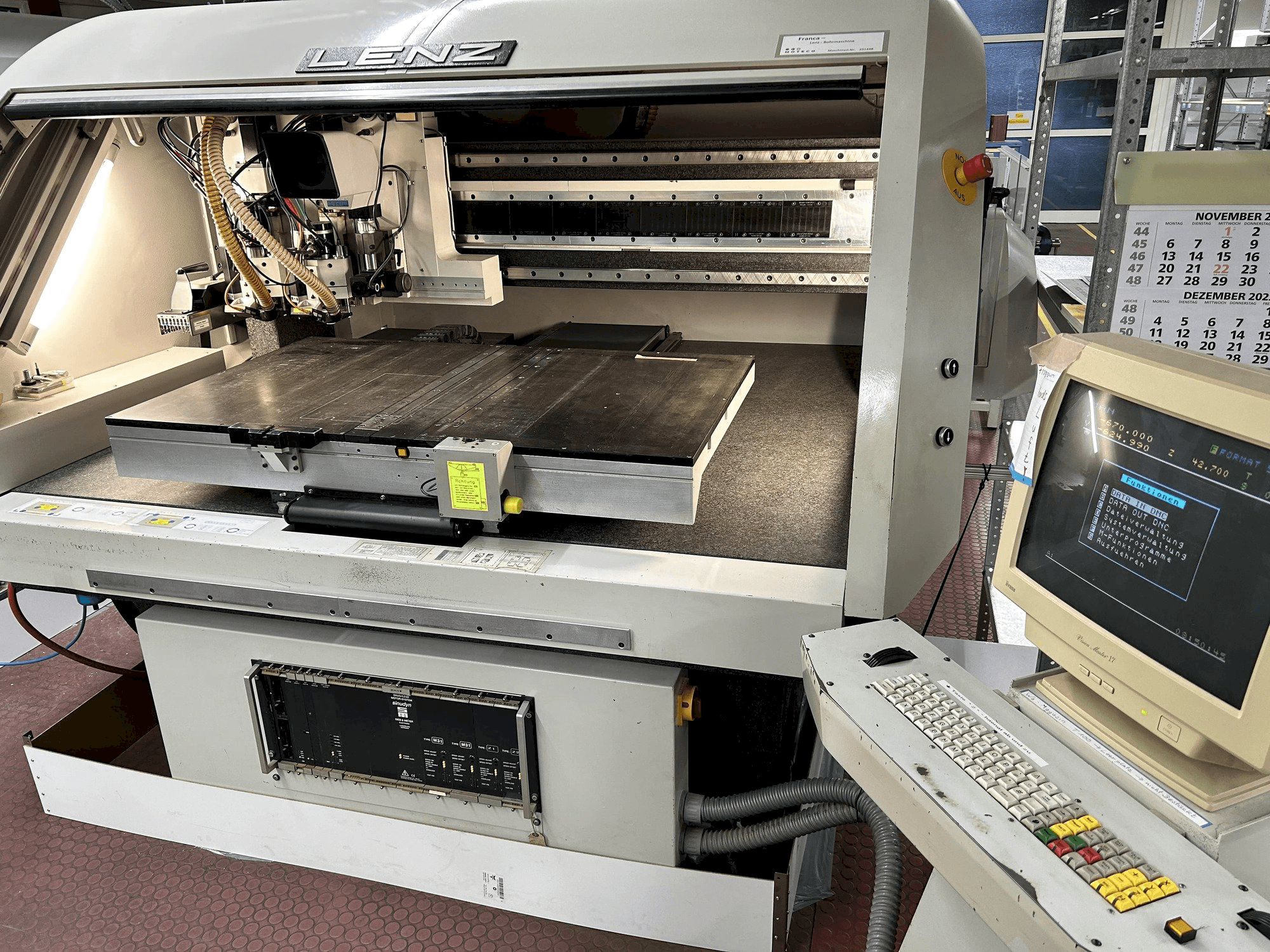 LENZ DLG960 1+1 Mašinos vaizdas iš priekio