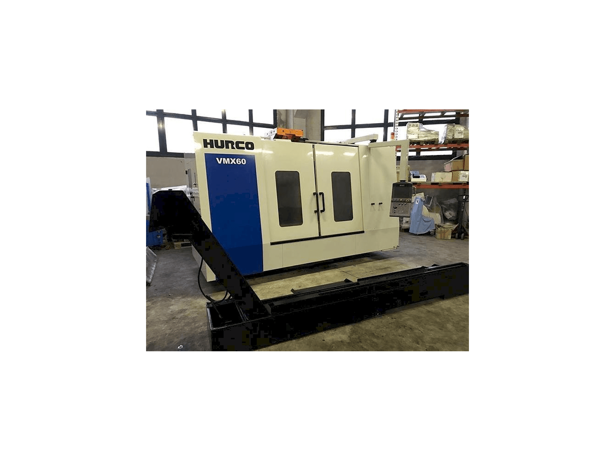 Hurco VMX 60 Mašinos vaizdas iš priekio