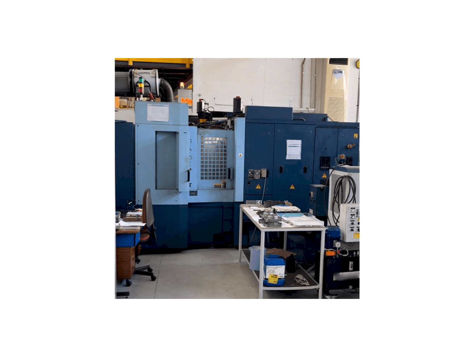 Matsuura H-PLUS 405 Mašinos vaizdas iš priekio