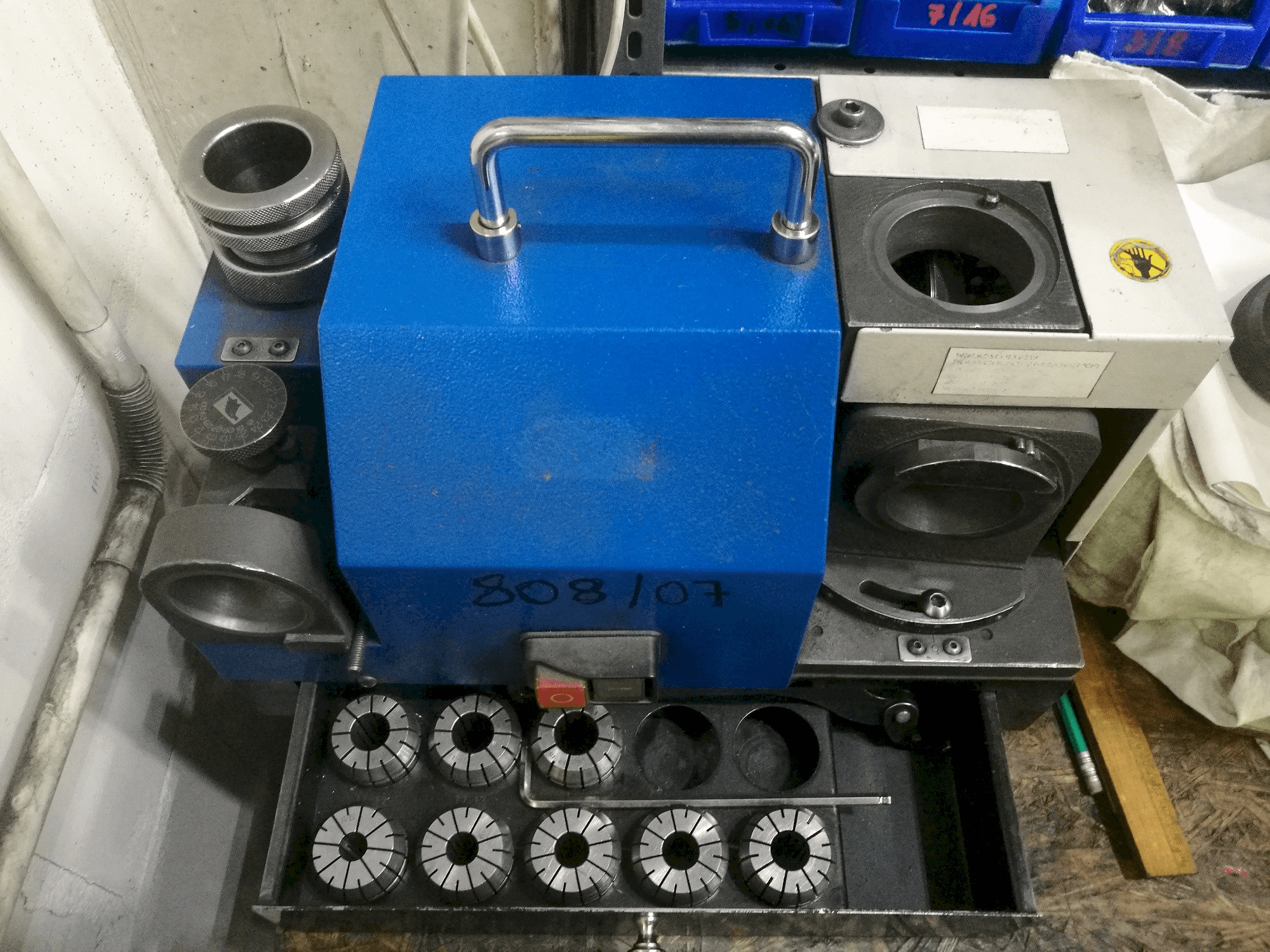 PAX 30 Mašinos vaizdas iš priekio