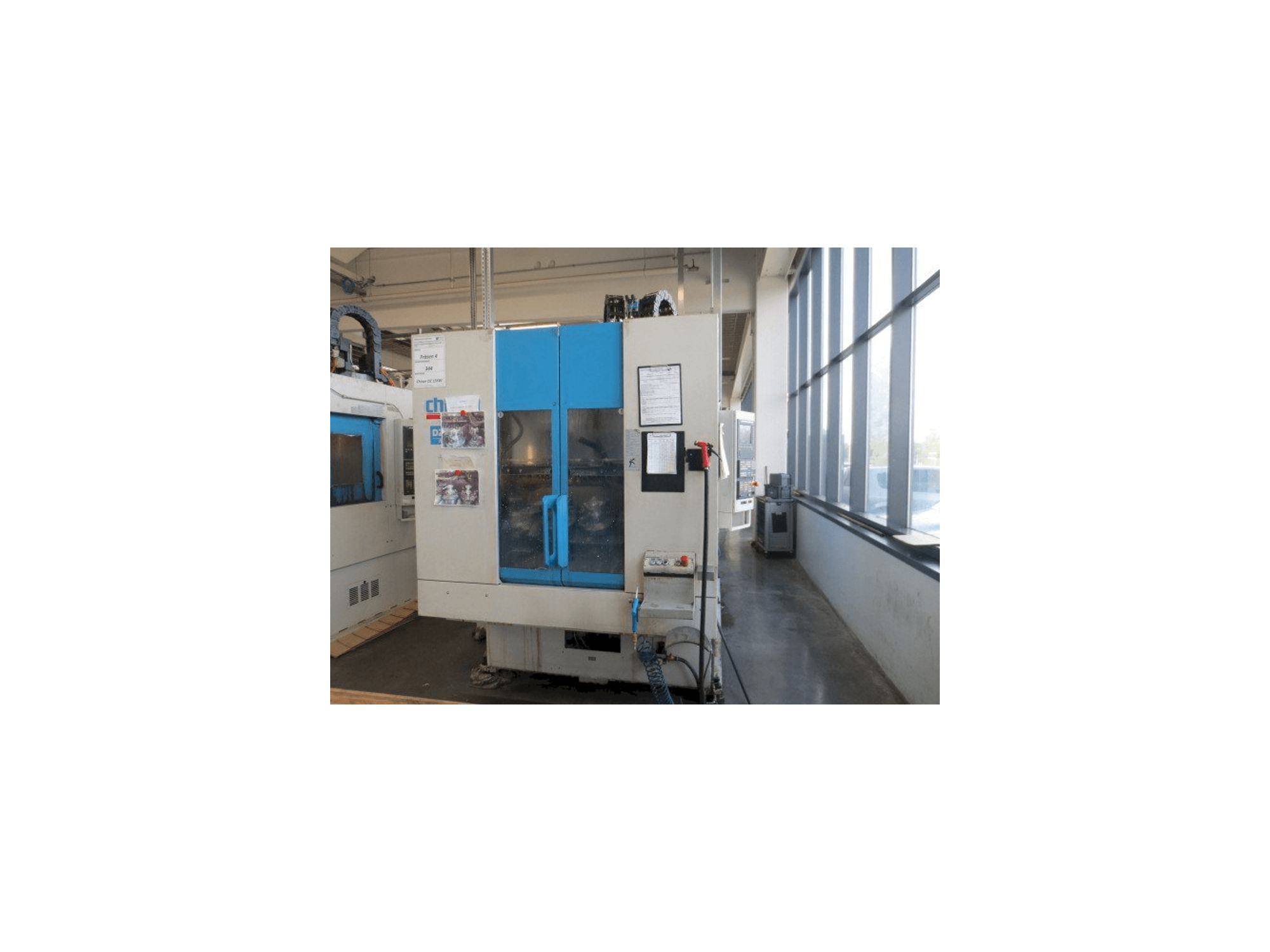 CHIRON DZ 15K W Mašinos vaizdas iš priekio