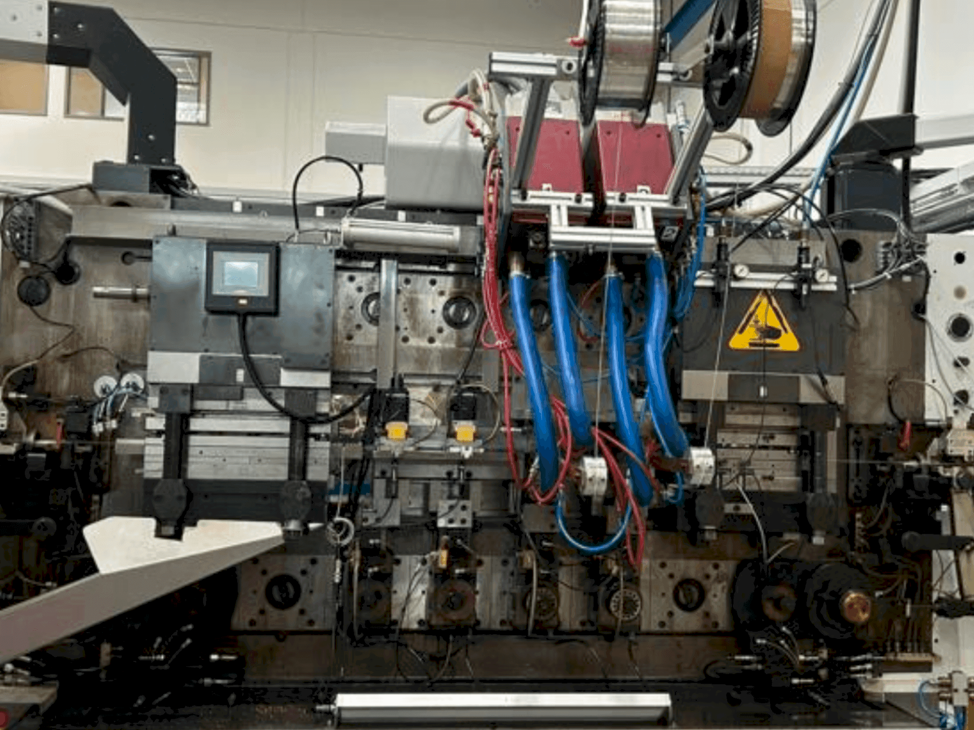 Bihler BZ 2/8 Mašinos vaizdas iš priekio