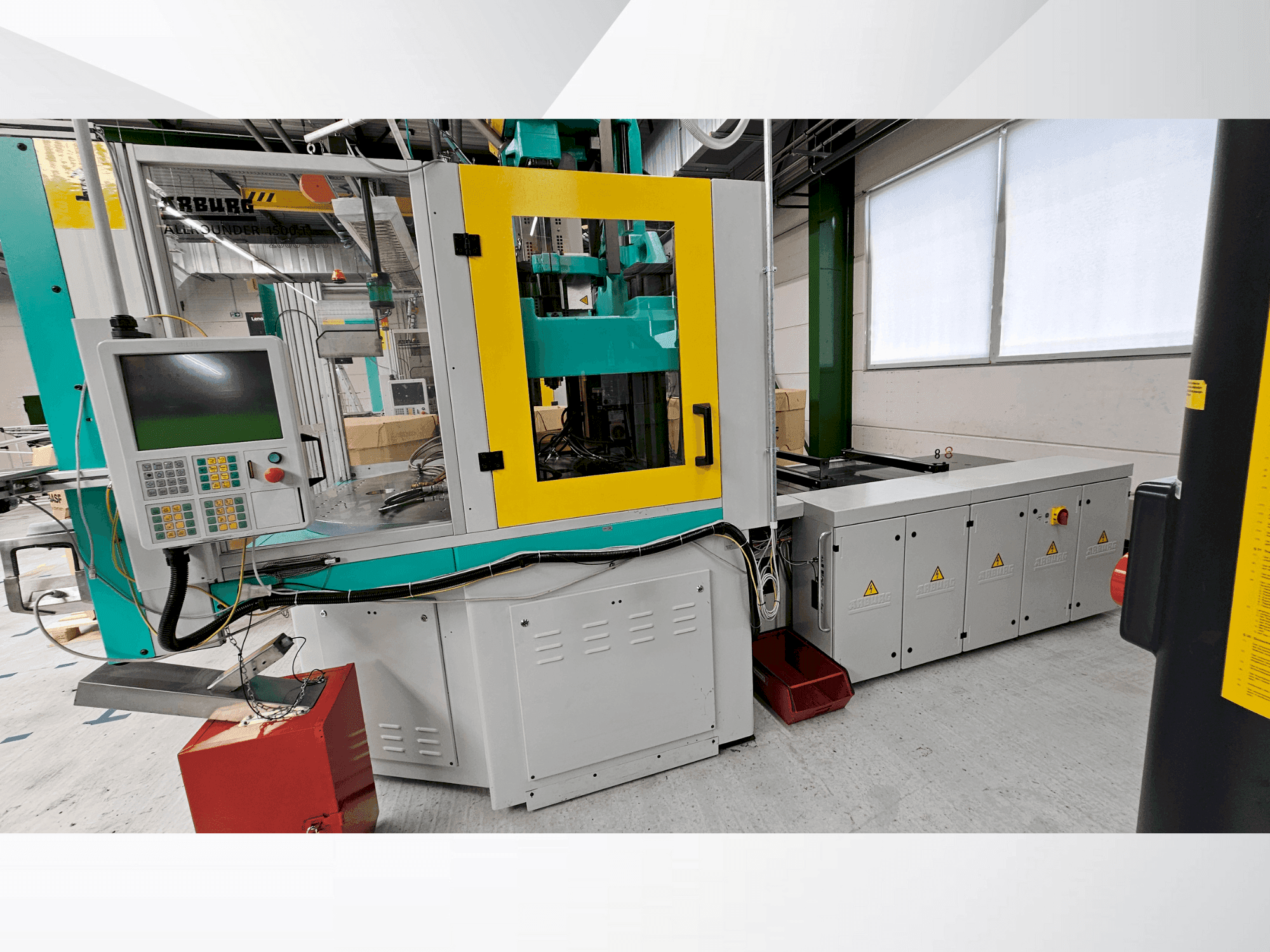 Arburg Allrounder 1500 T 2000-400 Mašinos vaizdas iš priekio