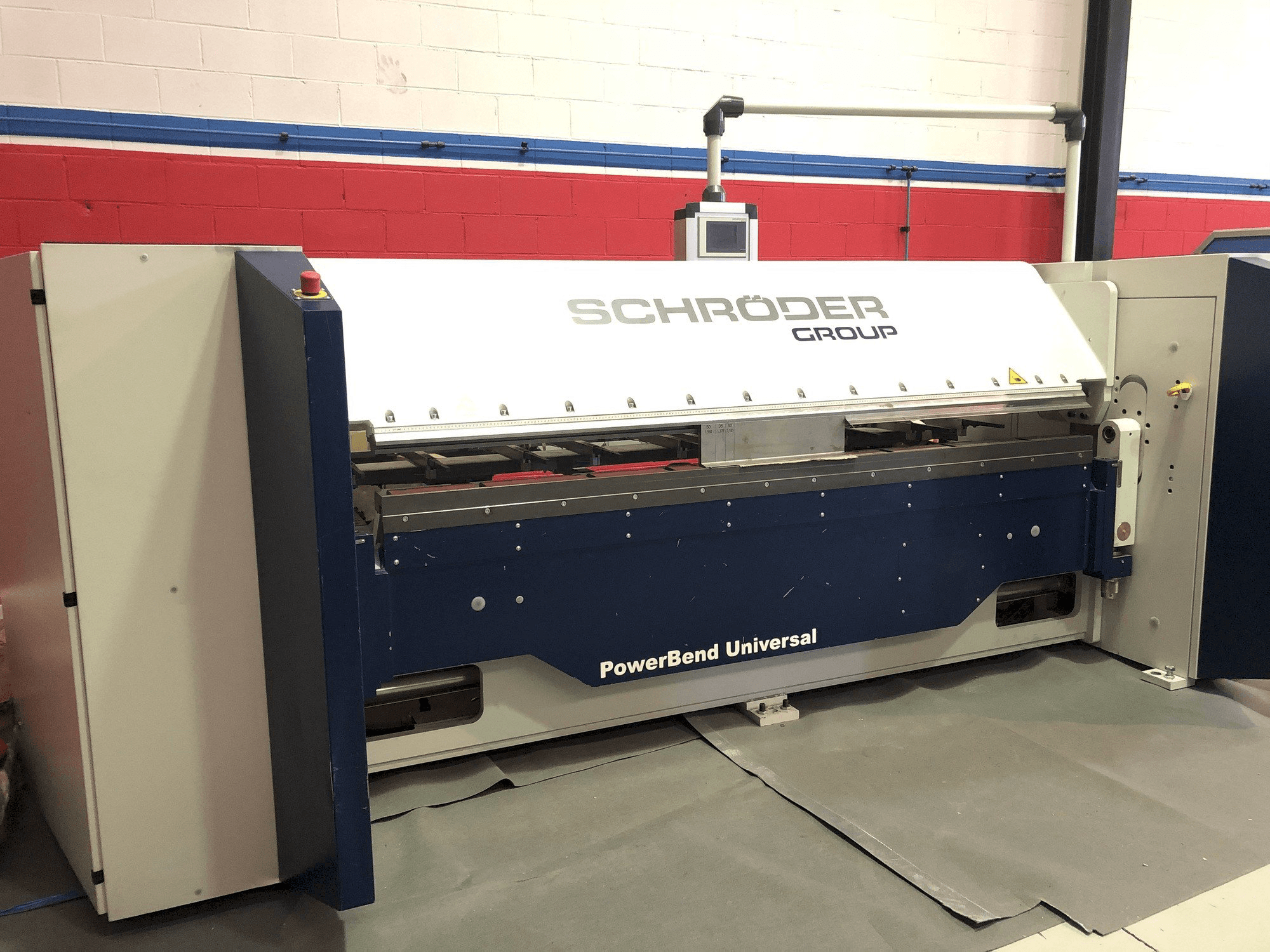Schröder PBU 2500x4 (2016) Mašinos vaizdas iš priekio