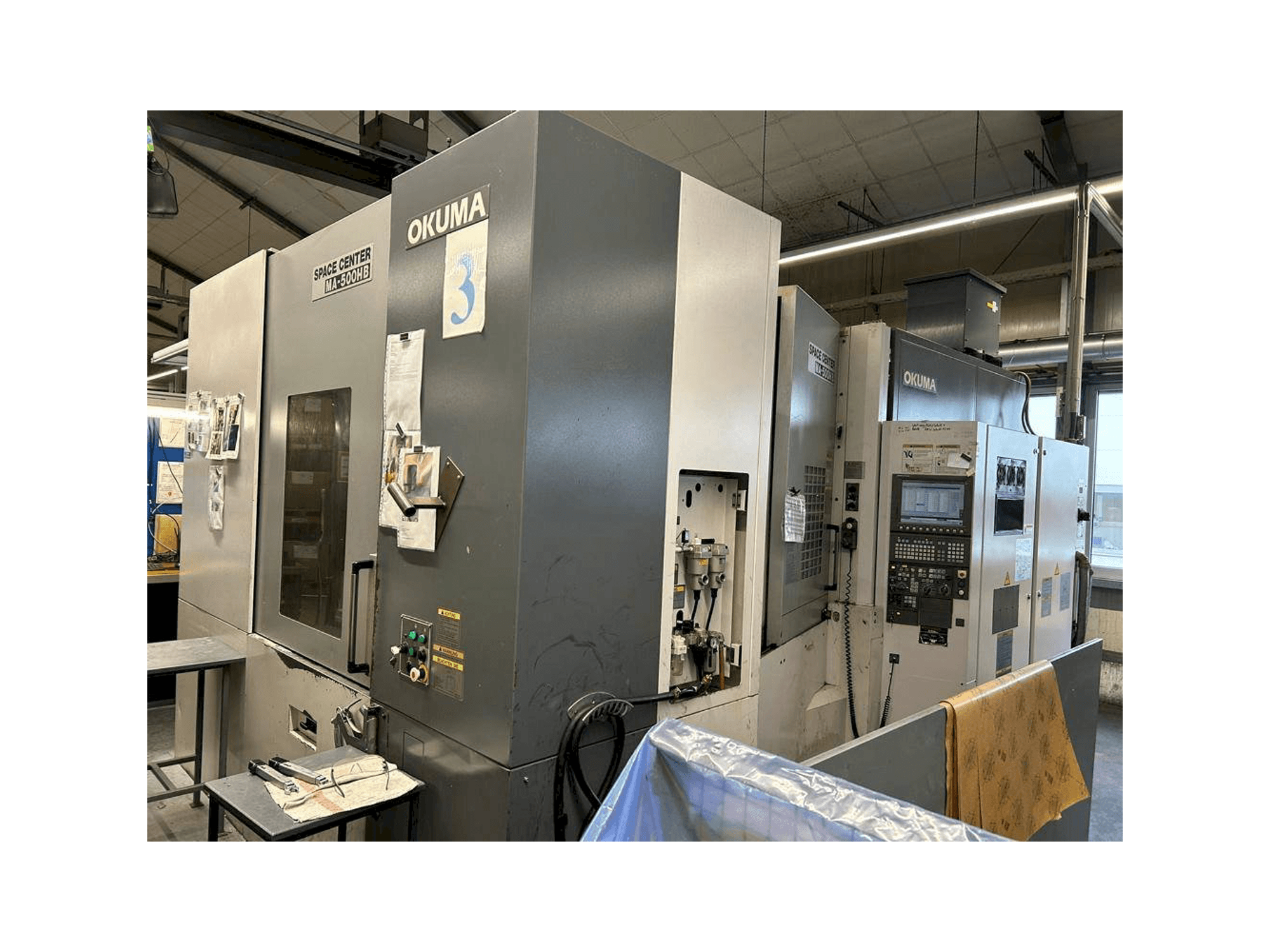 Okuma MA 500HB Mašinos kairės pusės vaizdas