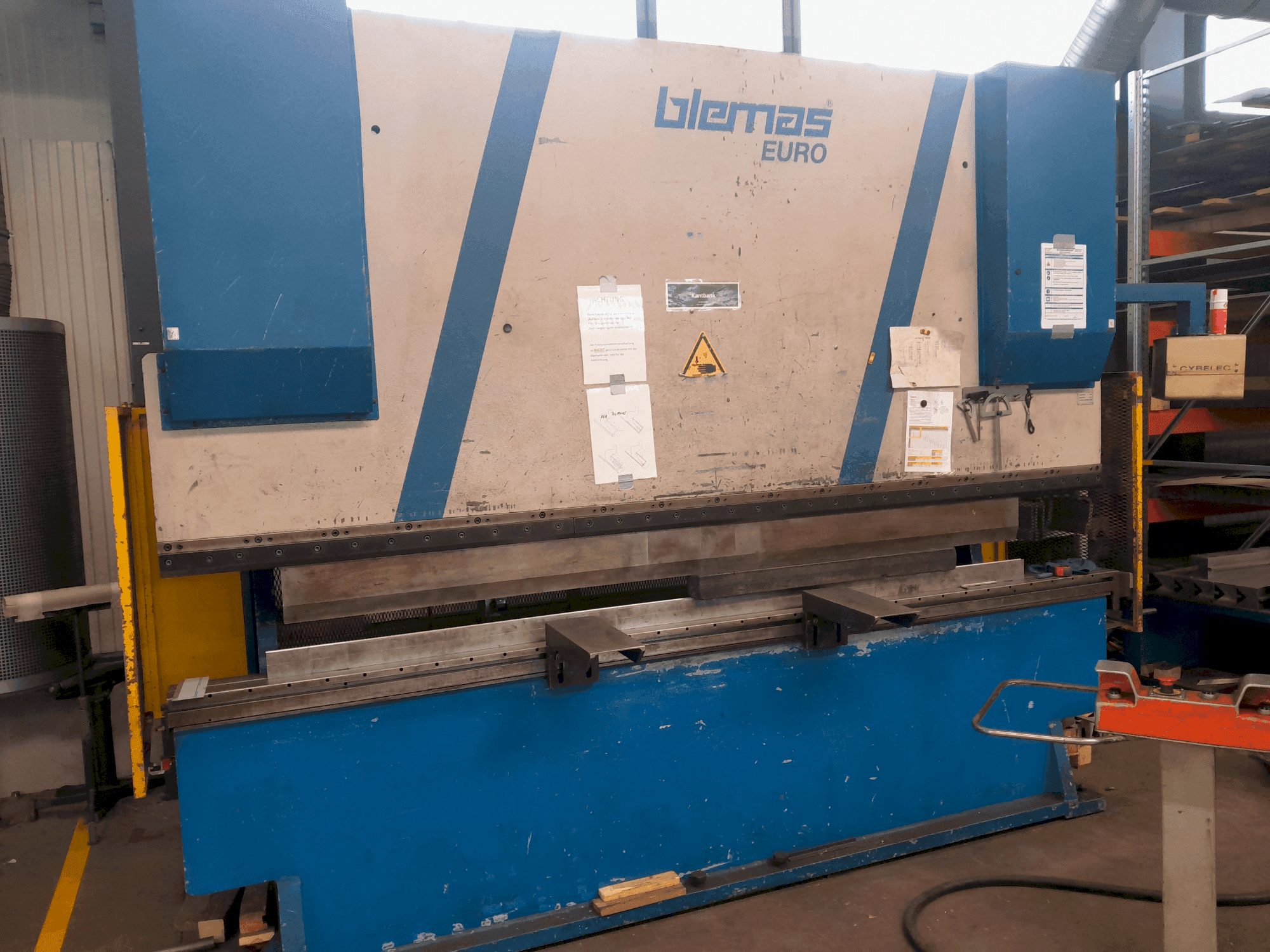 BLEMAS EURO 160 Mašinos vaizdas iš priekio