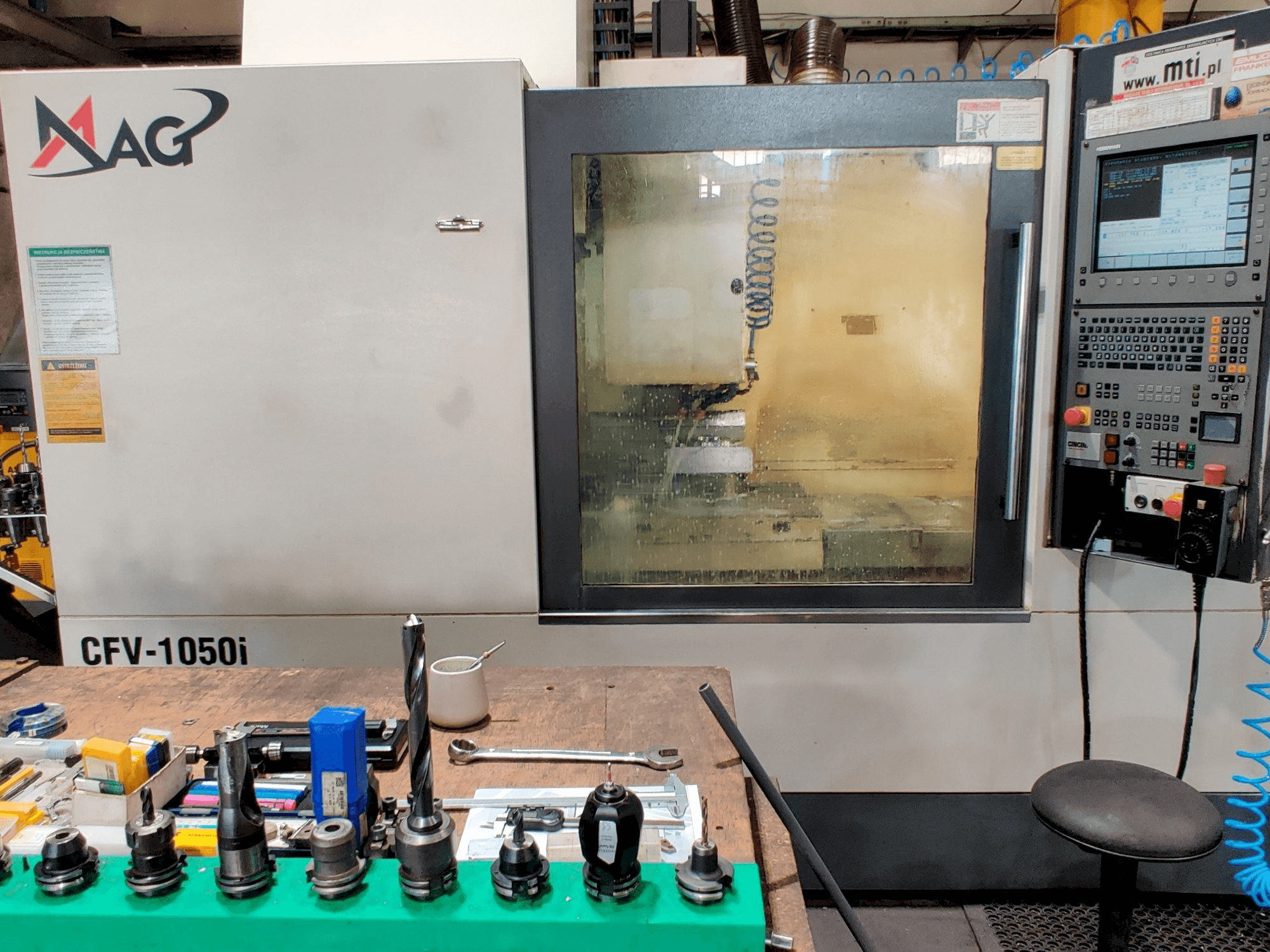 MAG CFV 1050 Mašinos vaizdas iš priekio