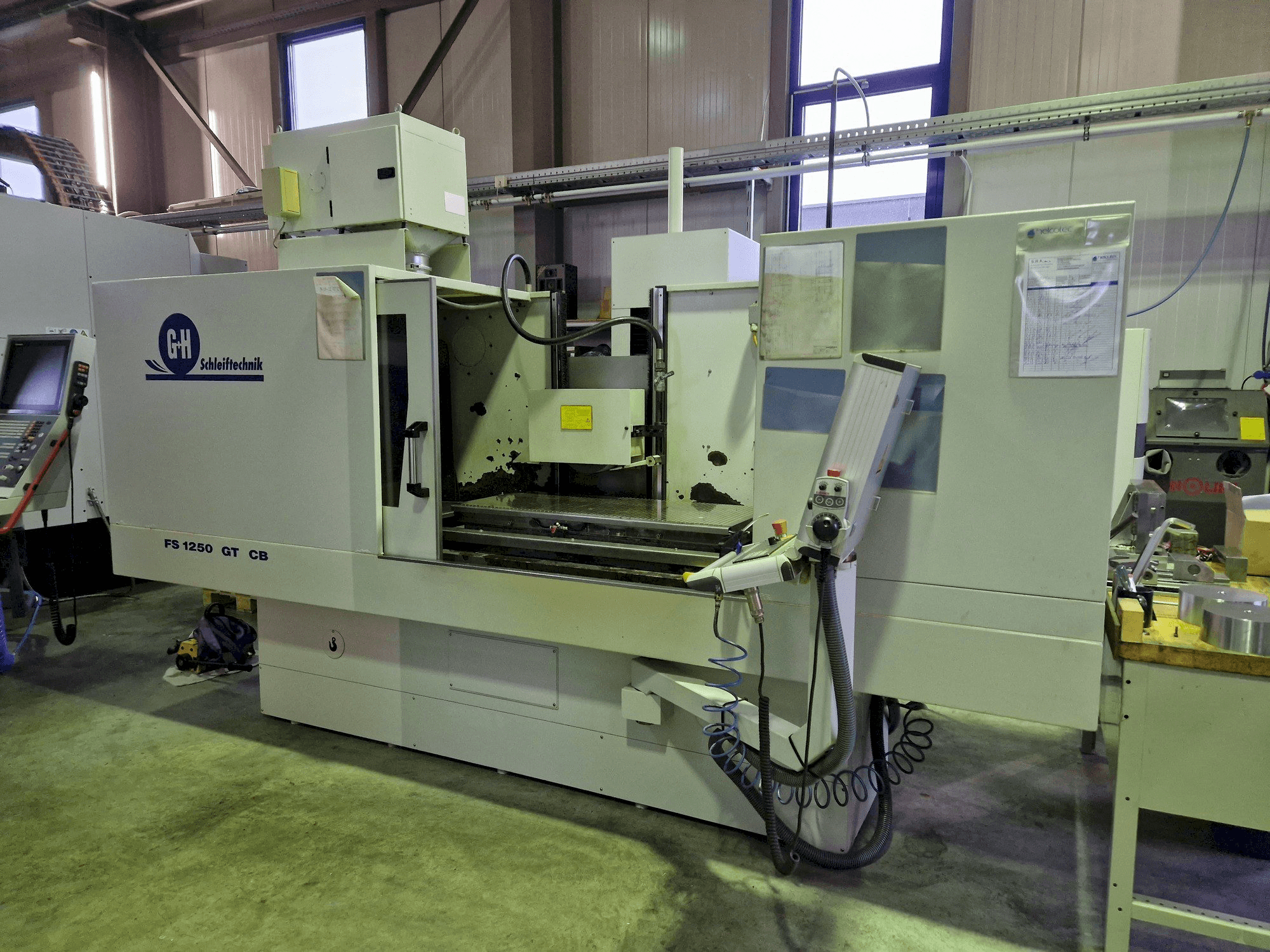 GEIBEL & HOTZ FS 1250 GT CB Mašinos vaizdas iš priekio