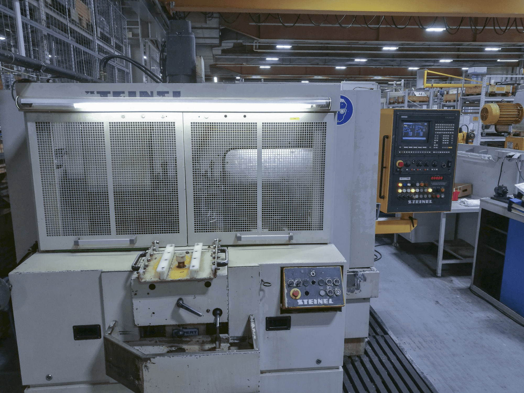 STEINEL BZ 20 Mašinos vaizdas iš priekio