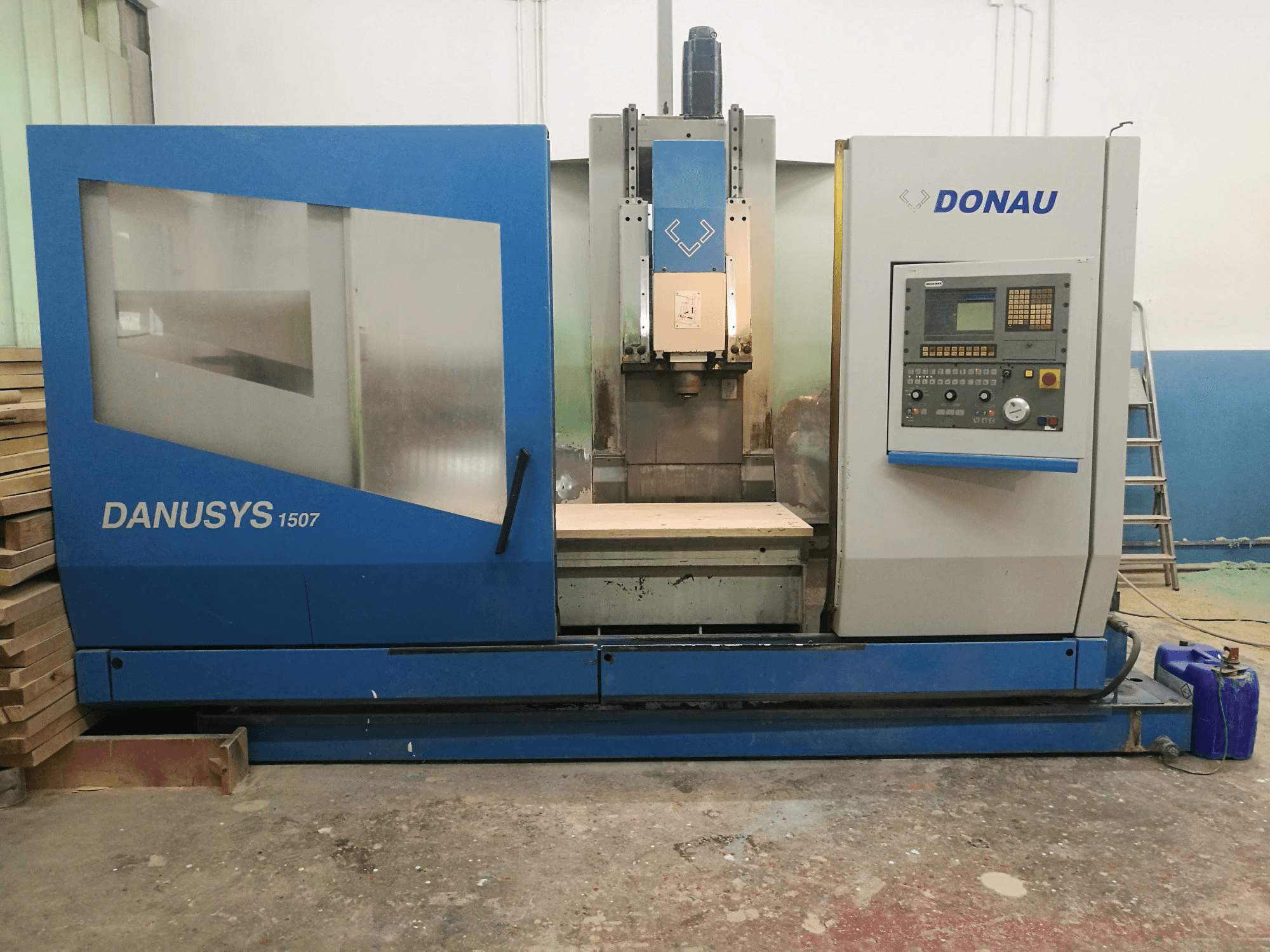 DONAU DANUSYS 1507 Mašinos vaizdas iš priekio