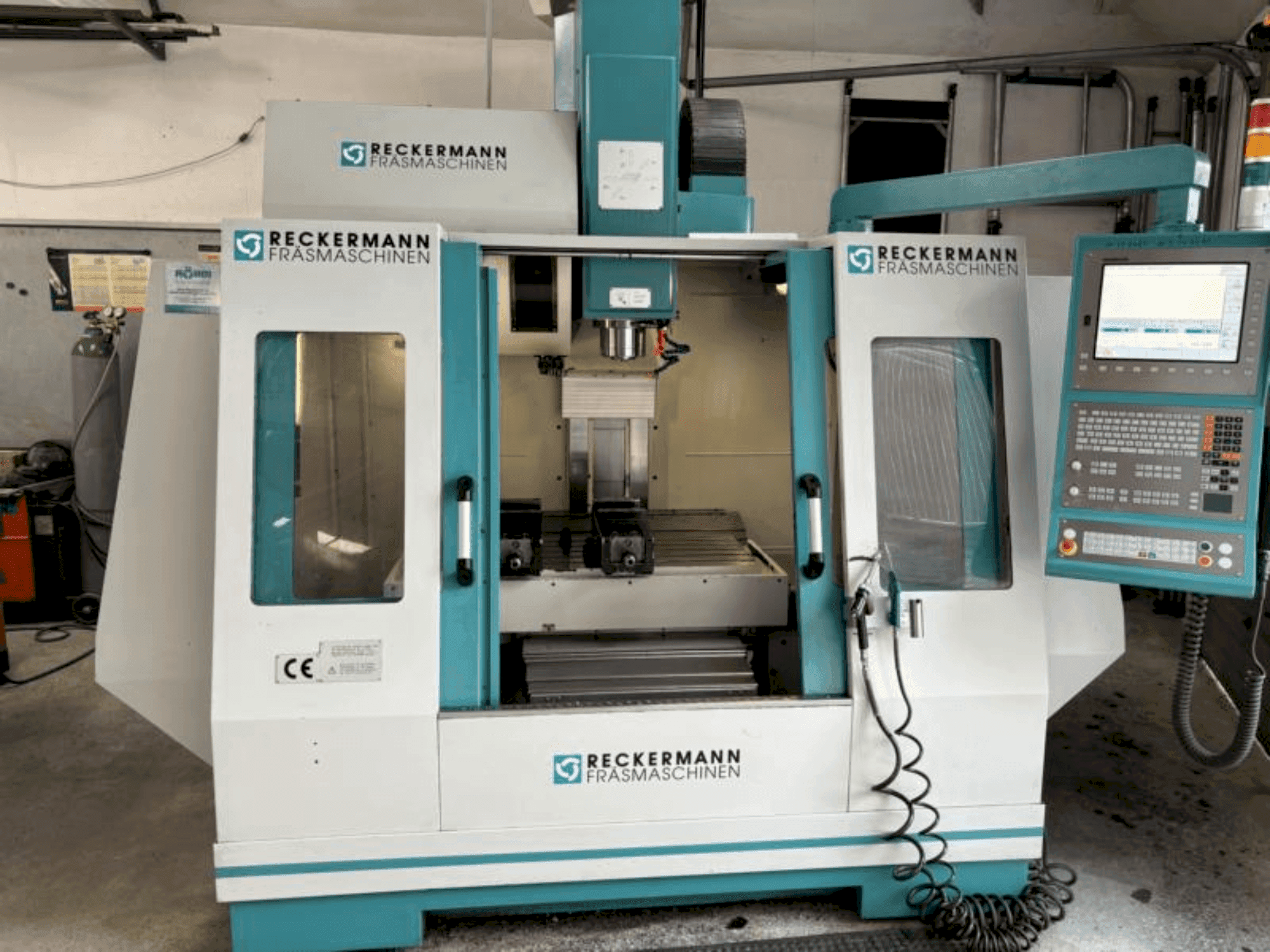 RECKERMANN RBZ 1050 Mašinos vaizdas iš priekio