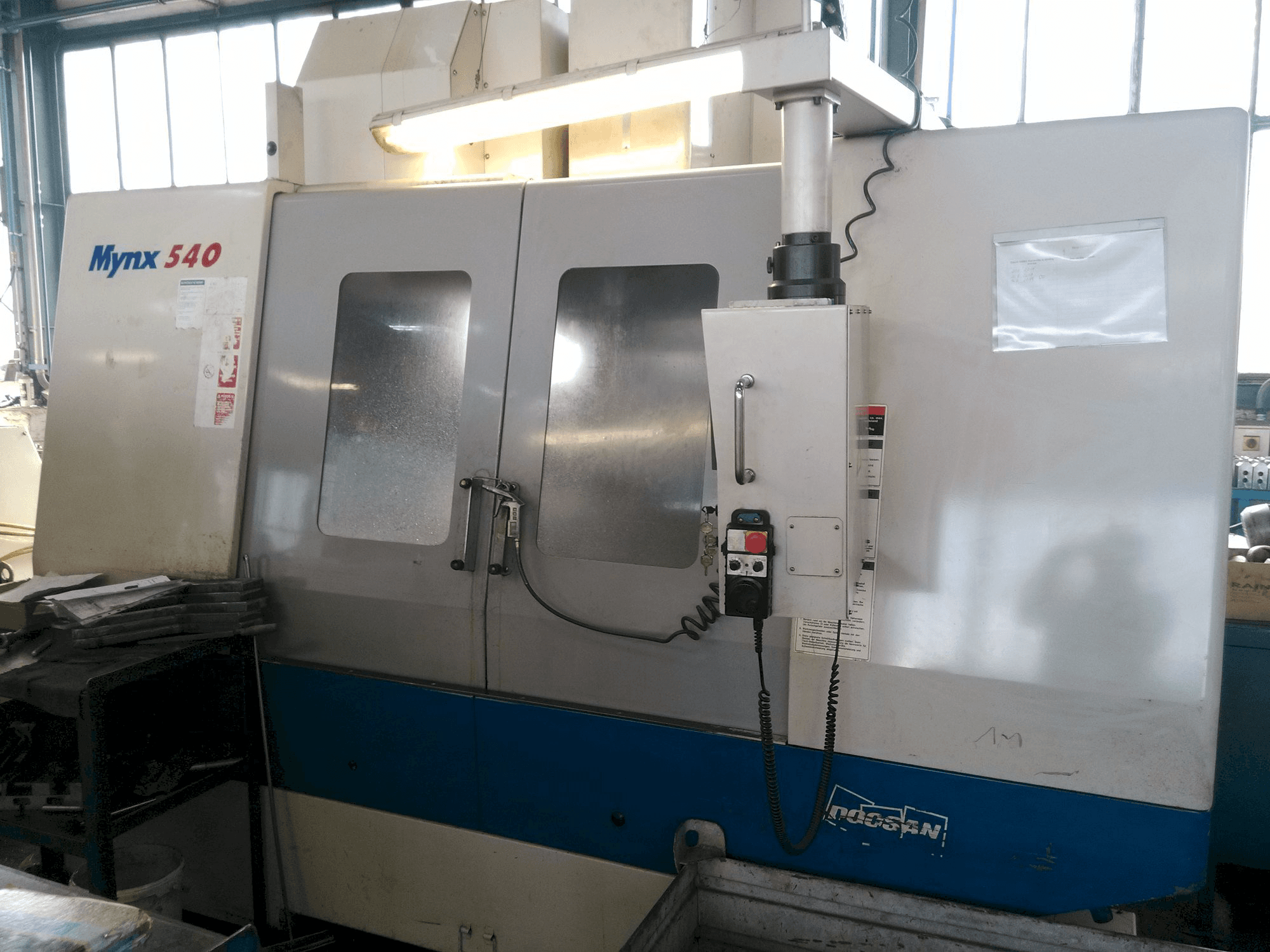 Doosan Mynx 540 Mašinos vaizdas iš priekio