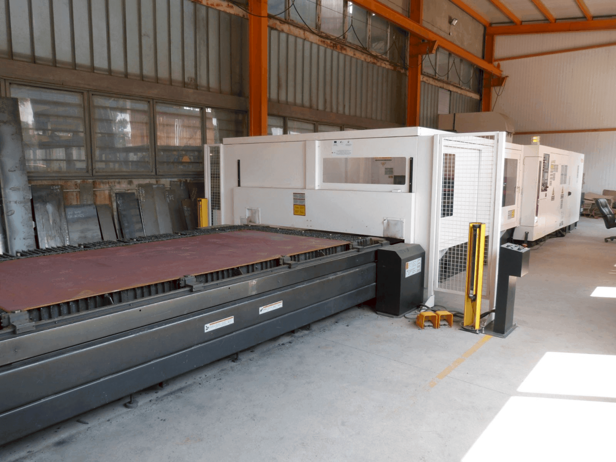 Mazak SUPER TURBO-X 612 MK III G Mašinos vaizdas iš priekio
