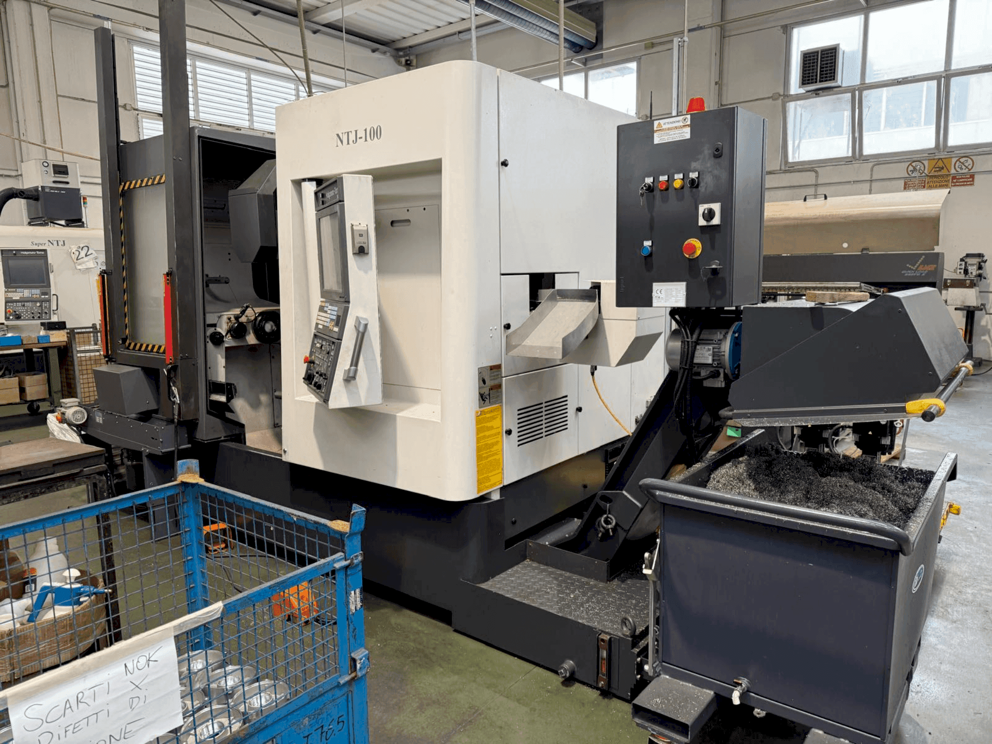 NAKAMURA Super NTJ100 Mašinos vaizdas iš priekio