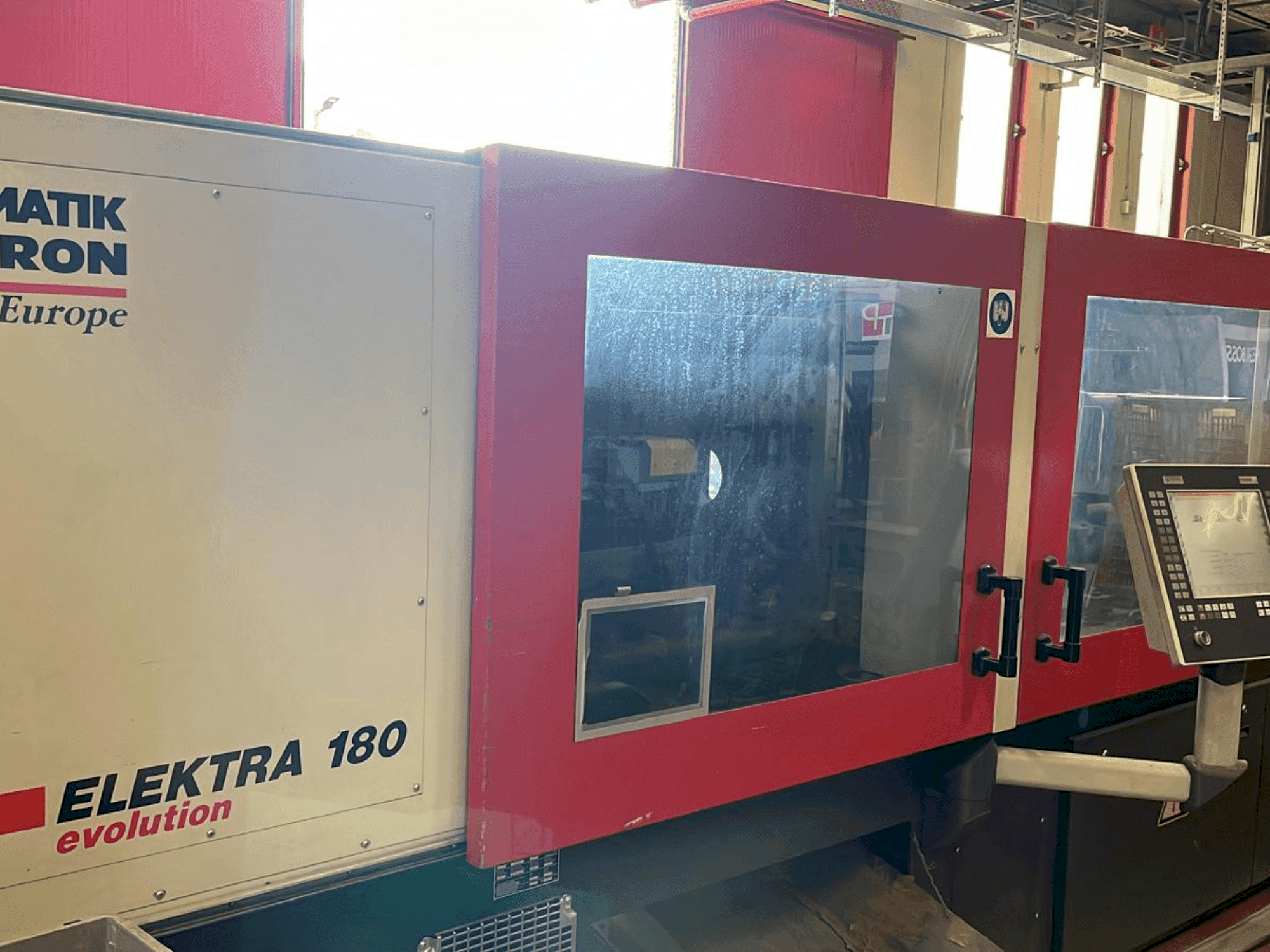 FERROMATIK ELEKTRA 180 Mašinos vaizdas iš priekio