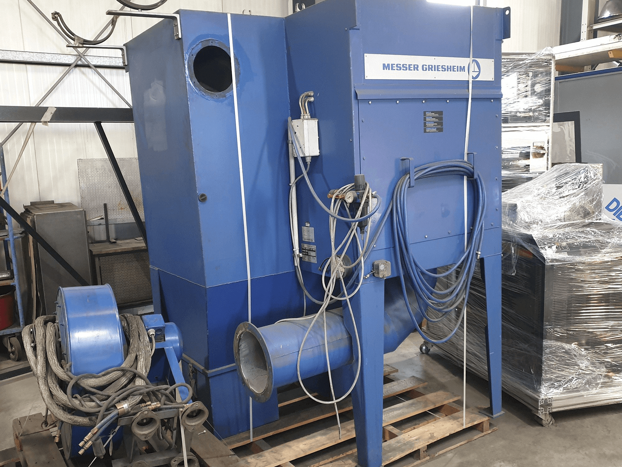 Messer Griesheim Mašinos vaizdasCORTA PS 3100 iš priekio