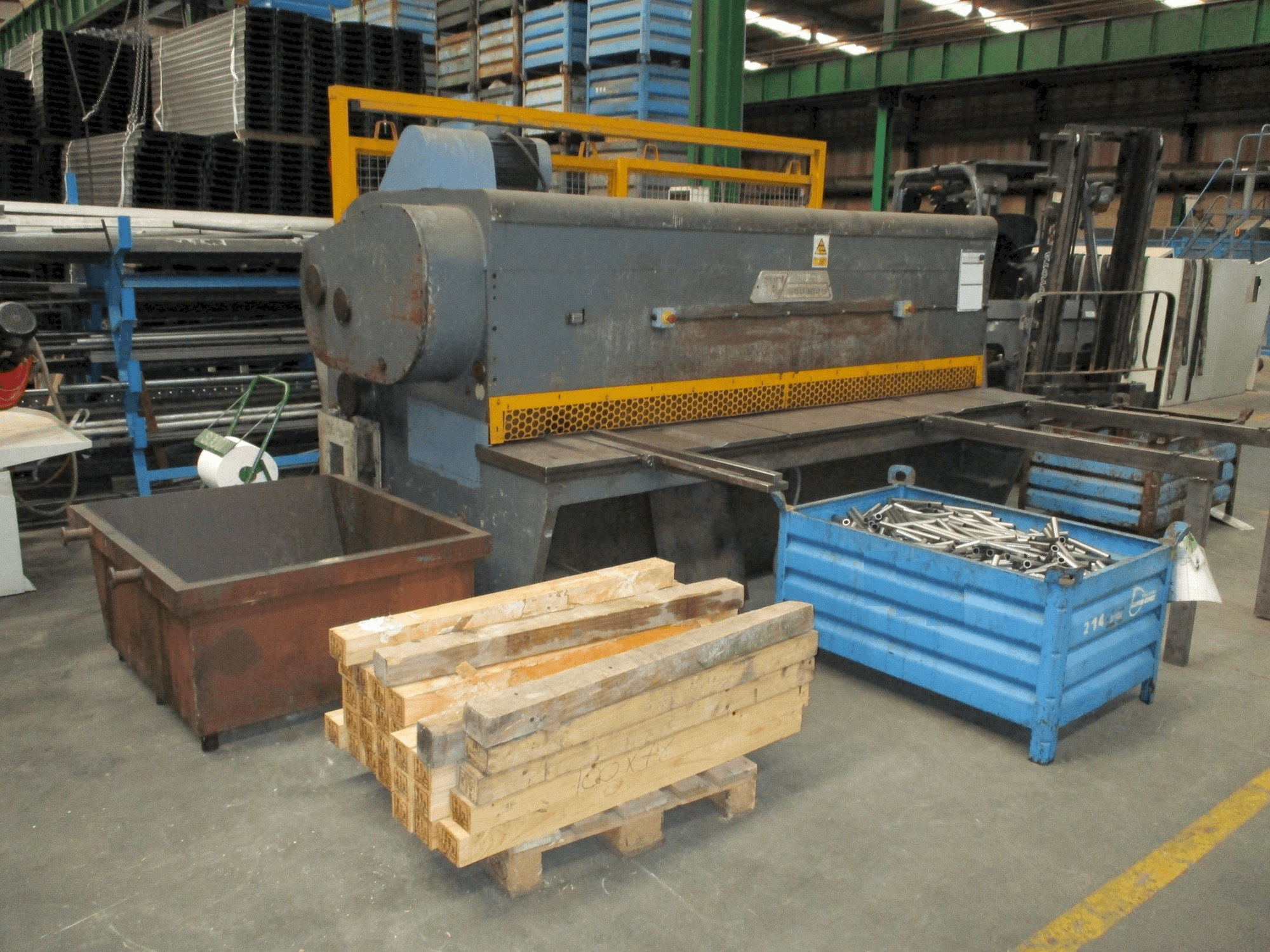 Taci AC-10/30 Mašinos vaizdas iš priekio