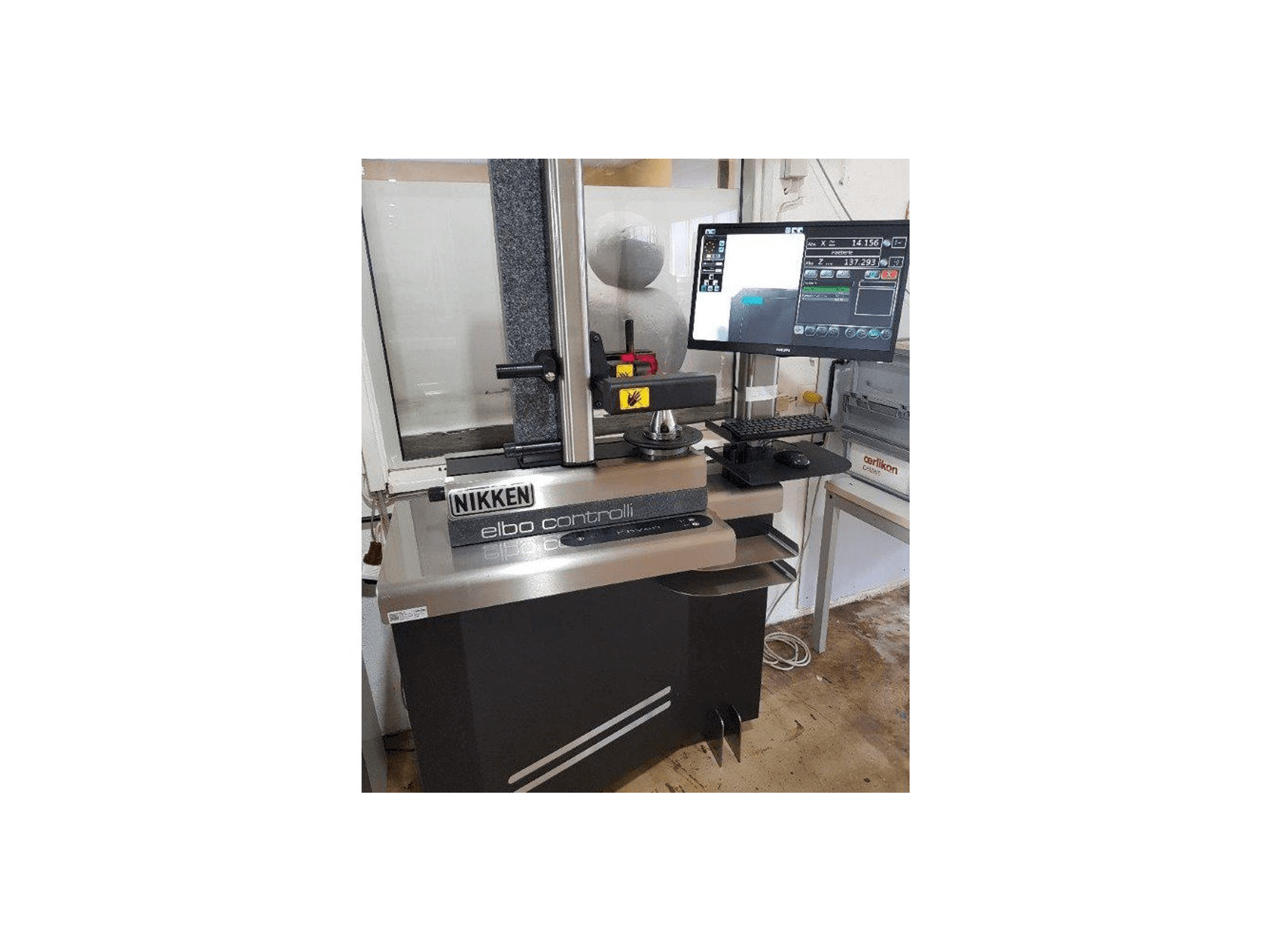 NIKKEN elbo controlli kyan-TW Mašinos vaizdas iš priekio